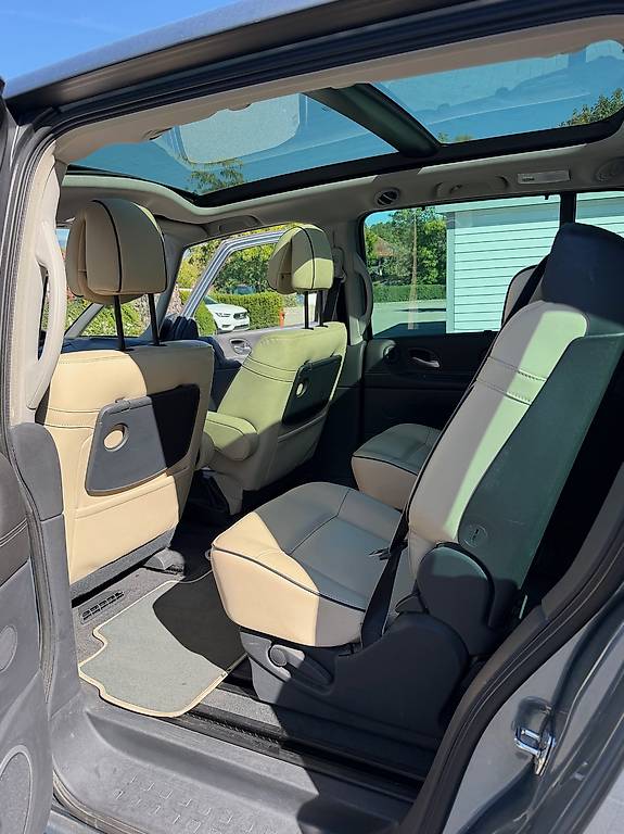 RENAULT Grand Espace 2.0 dCi Initiale Automatic-image-4