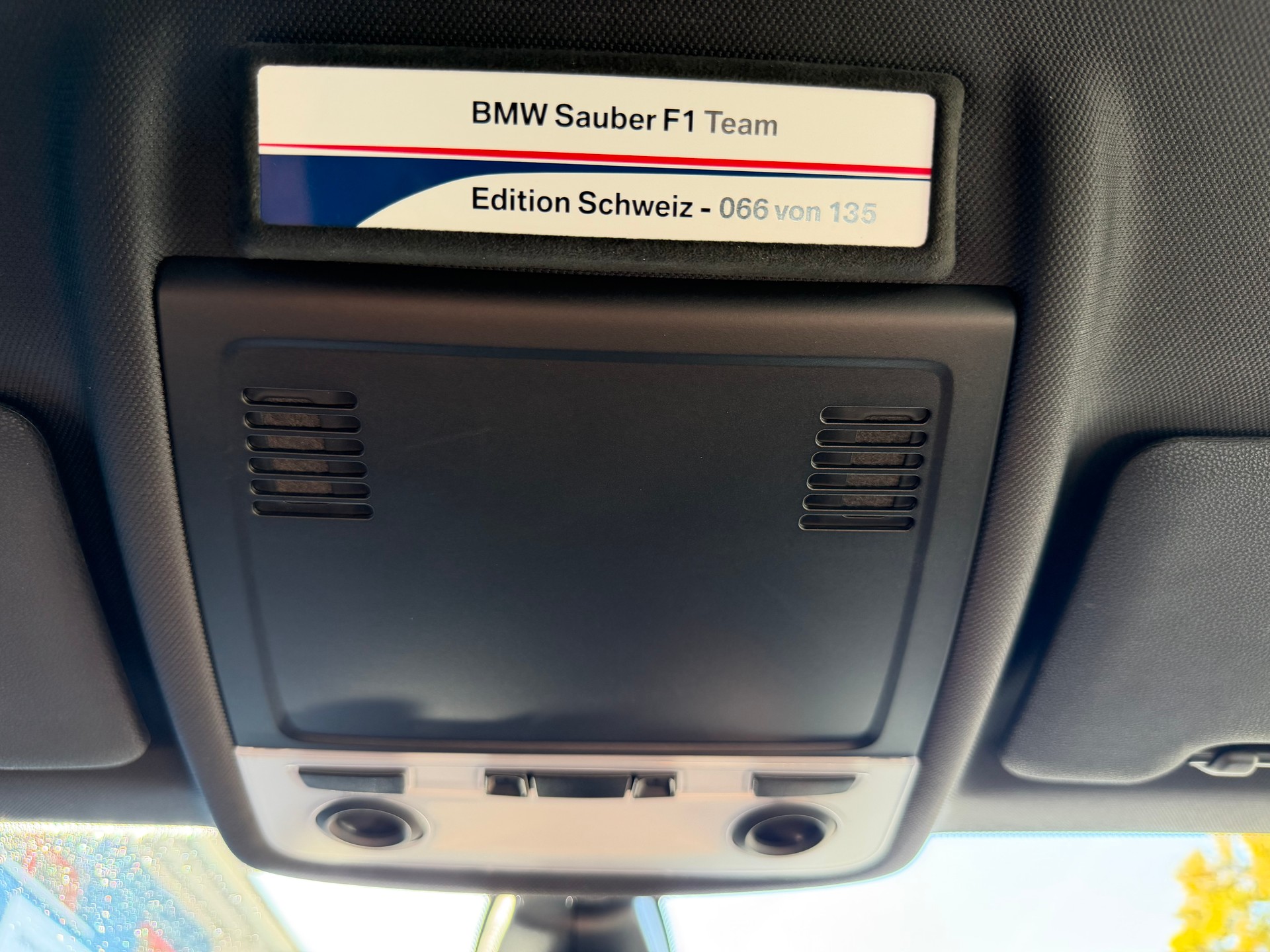 BMW 135i Coupé BMW Sauber F1 Edition-image-17