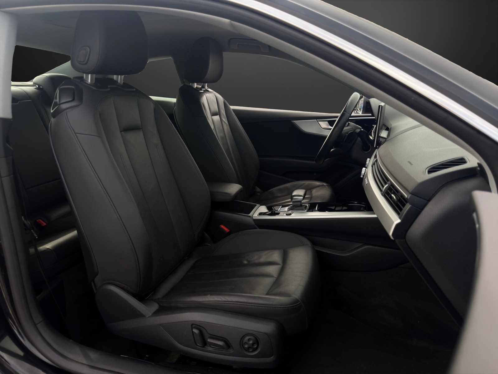 AUDI A5 Coupé 40 TDI Sport quattro S-tronic mit 190 PS-image-8