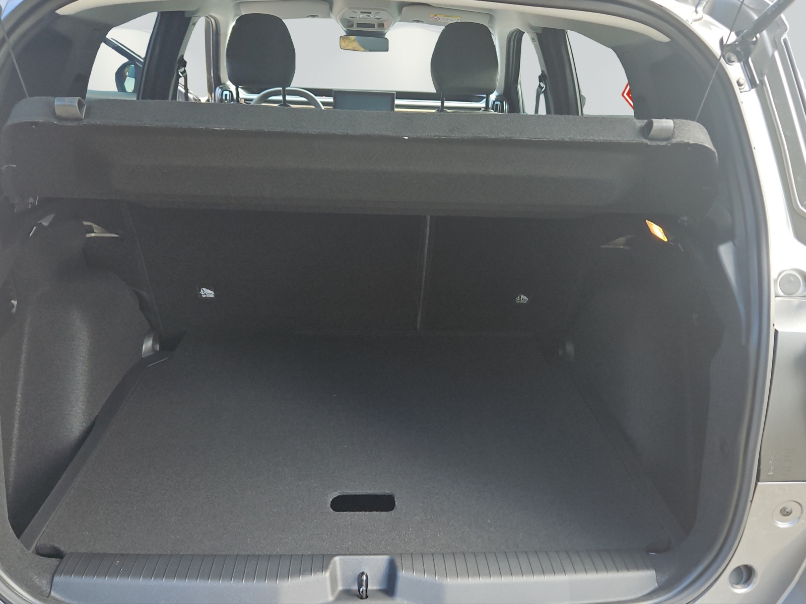 CITROEN C3 Aircross 1.2 Hybrid Plus-image-9