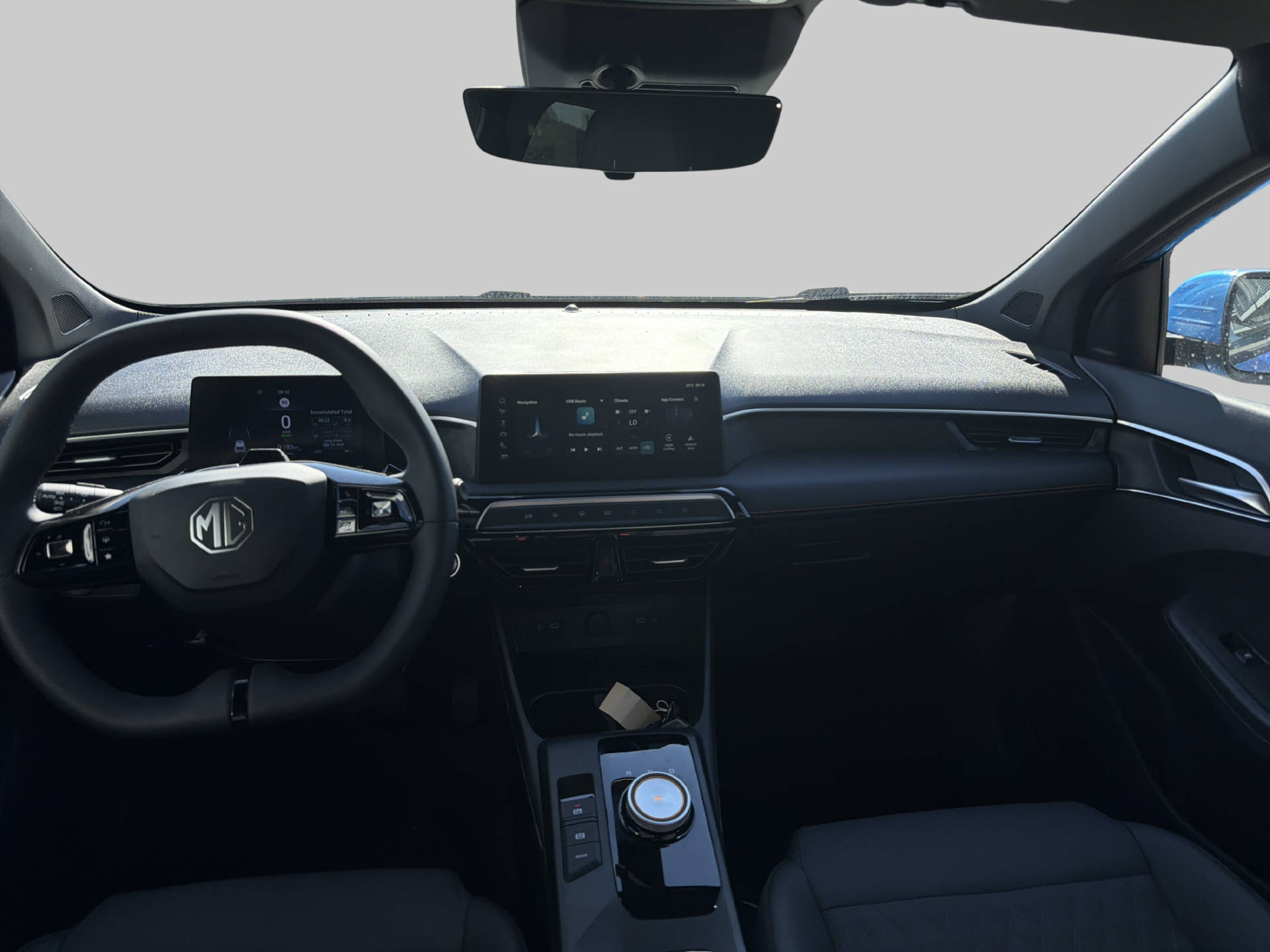 MG 3 1.5 Hybrid Luxury-image-7