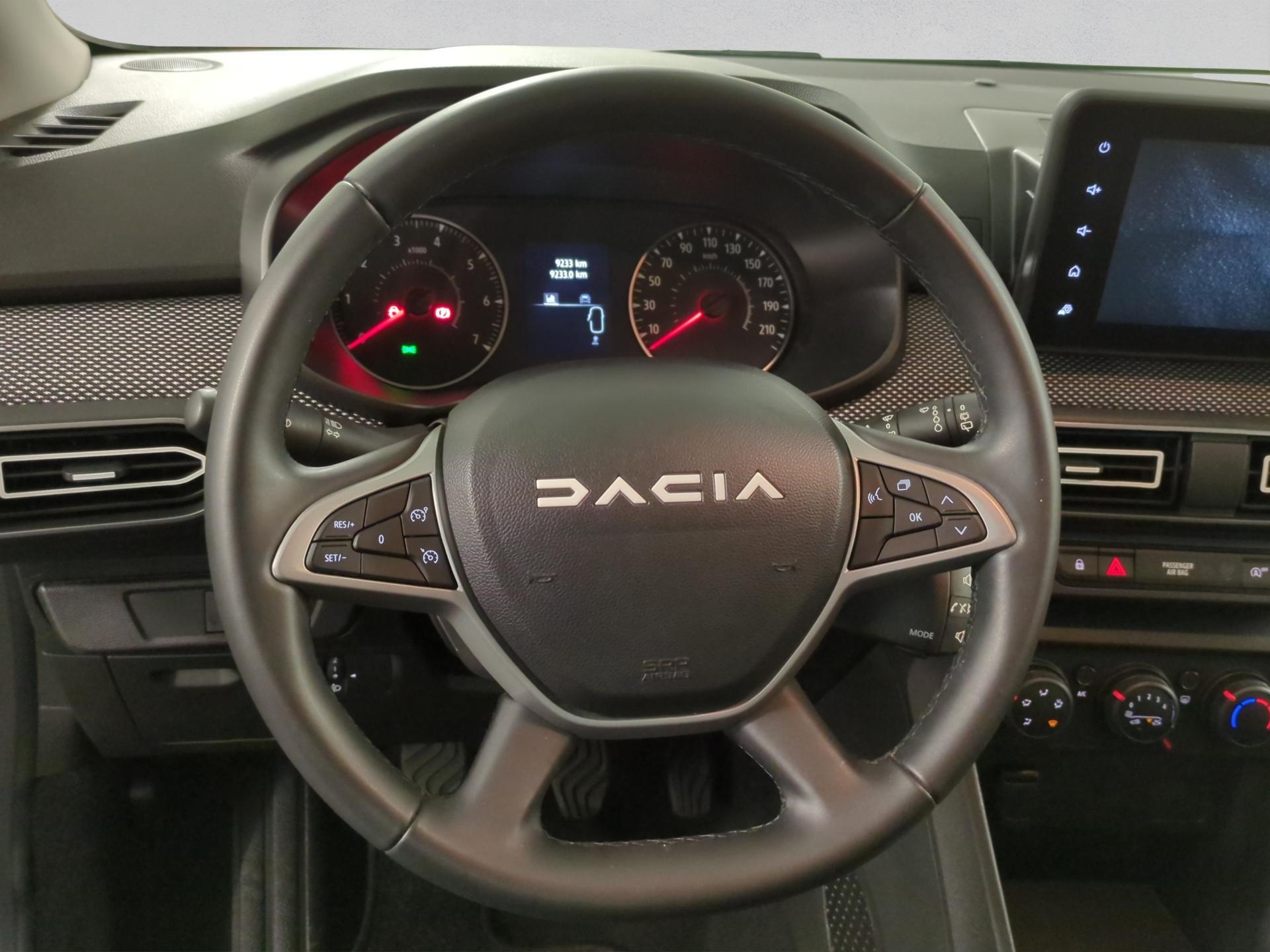 DACIA Sandero TCe 90 Expression-image-9