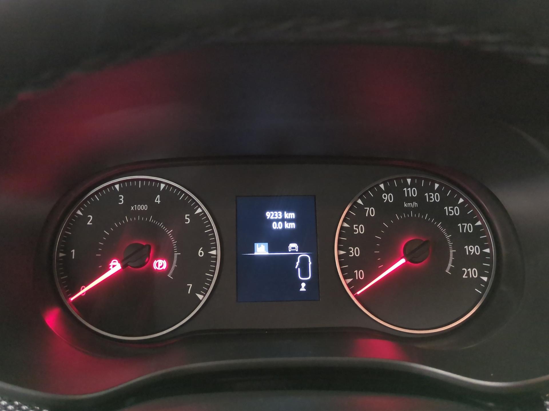 DACIA Sandero TCe 90 Expression-image-10