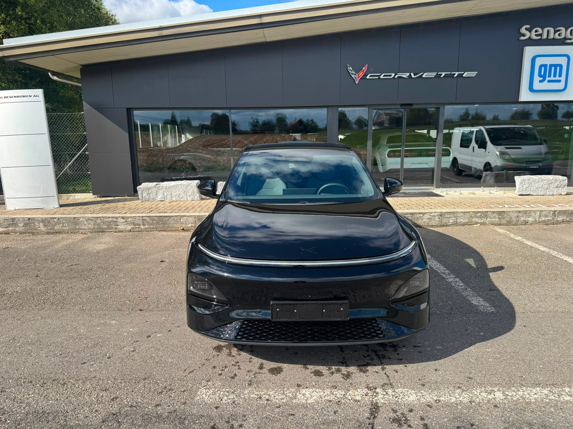 XPENG G6 80kWh Performance AWD Black Edition-image-0
