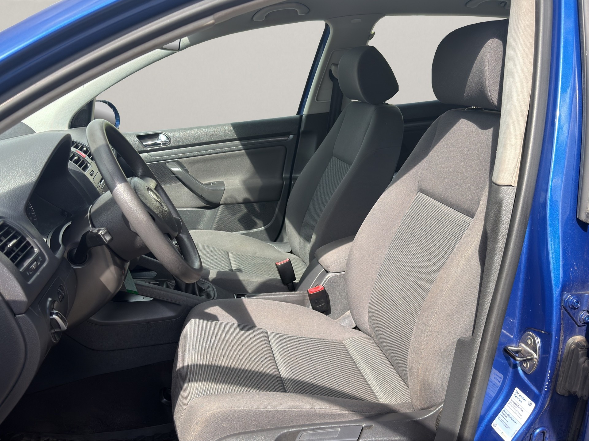 VW Golf 1.9 TDI Comfortline 4Motion-image-12