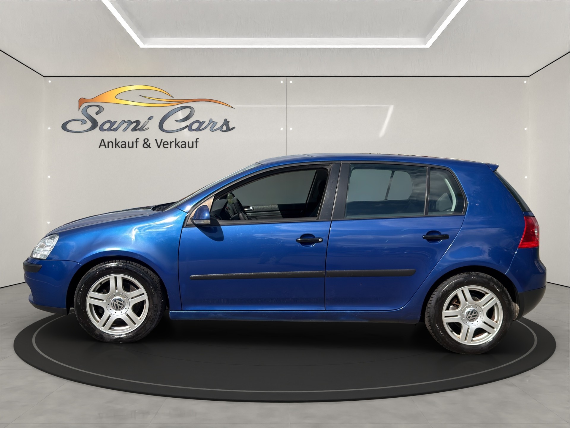 VW Golf 1.9 TDI Comfortline 4Motion-image-2