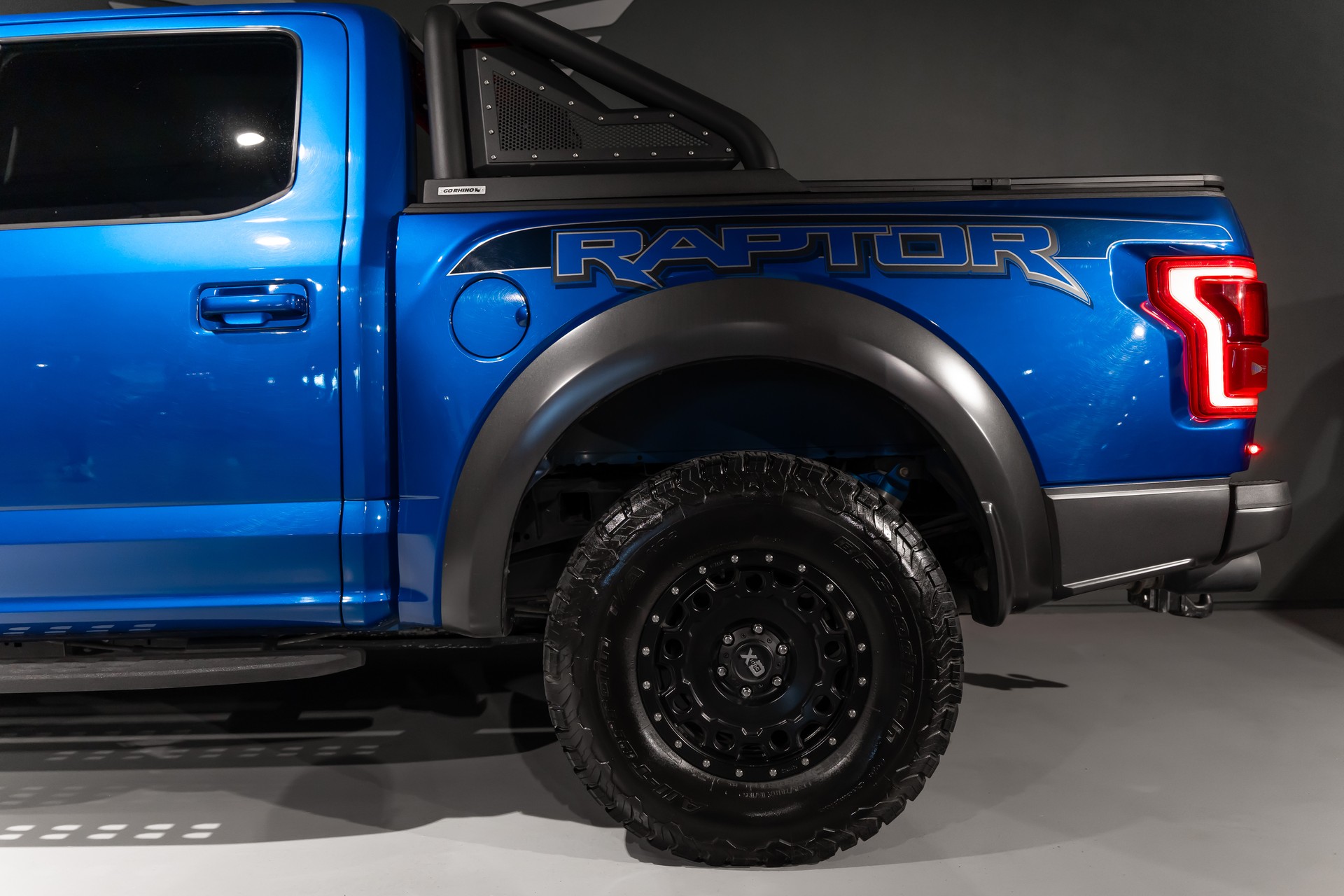 FORD F-150 Raptor CrewCab-image-7