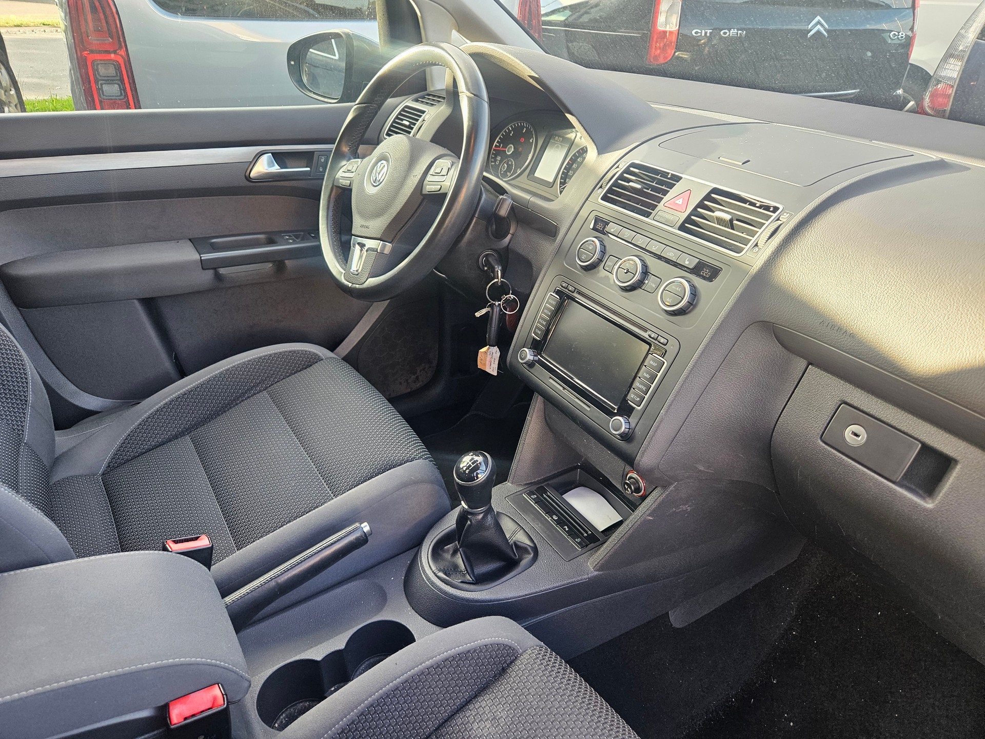 VW Touran 1.6 TDI Comfortline-image-10