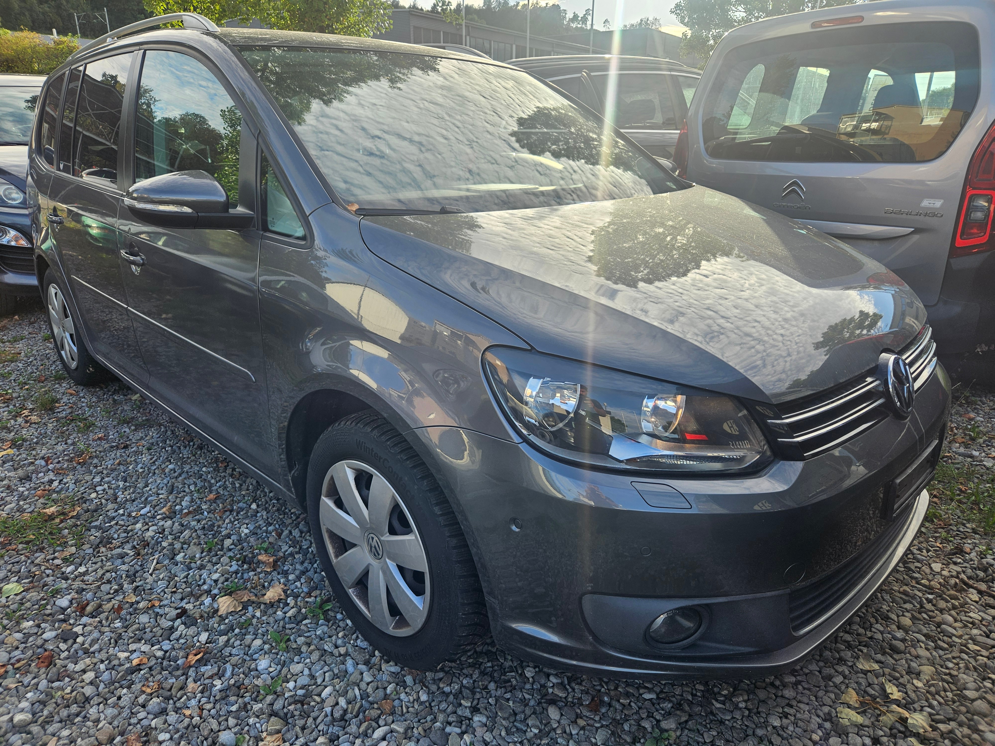 Car photo