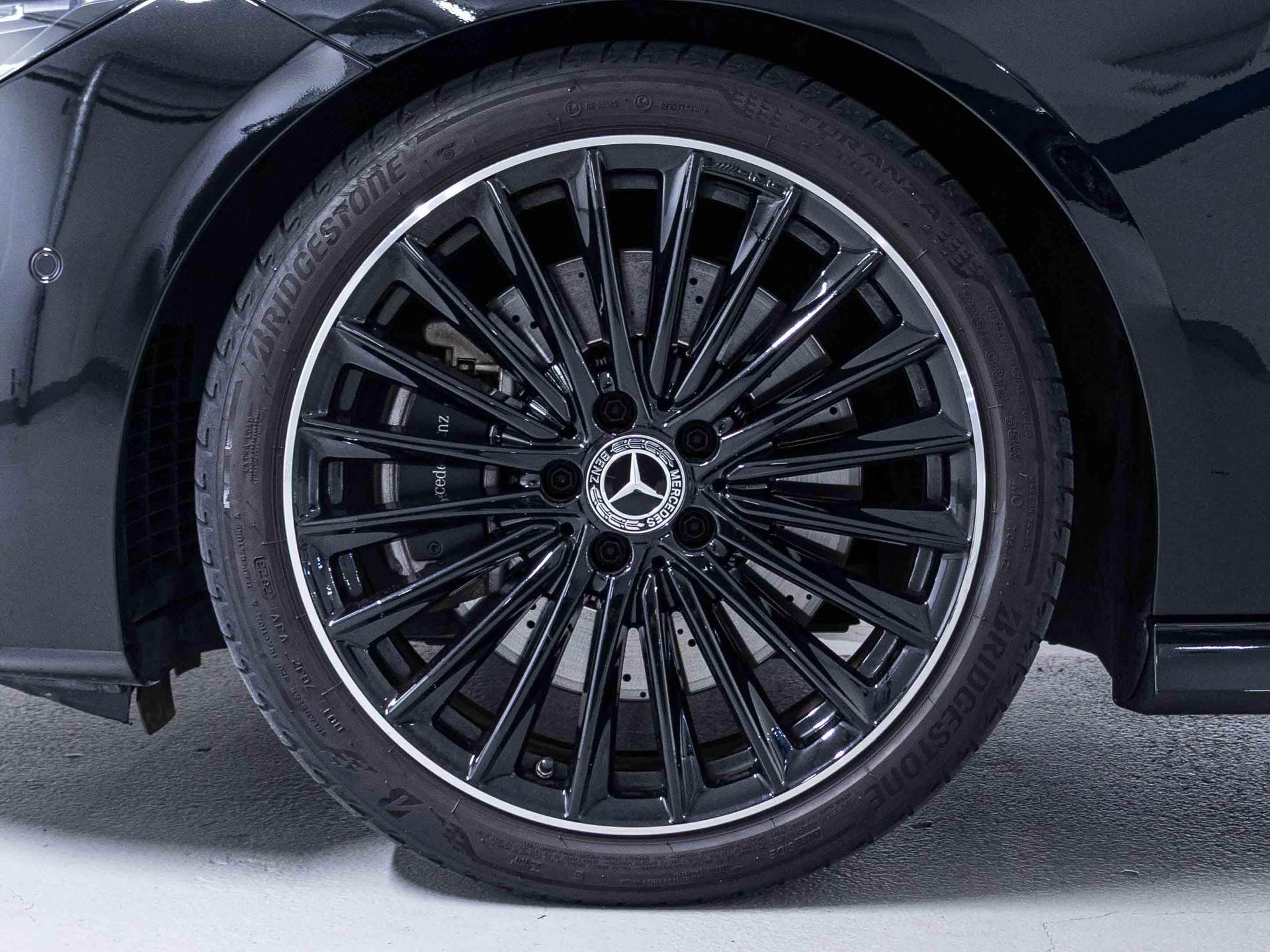 MERCEDES-BENZ CLA 250 4MATIC Coupé-image-15
