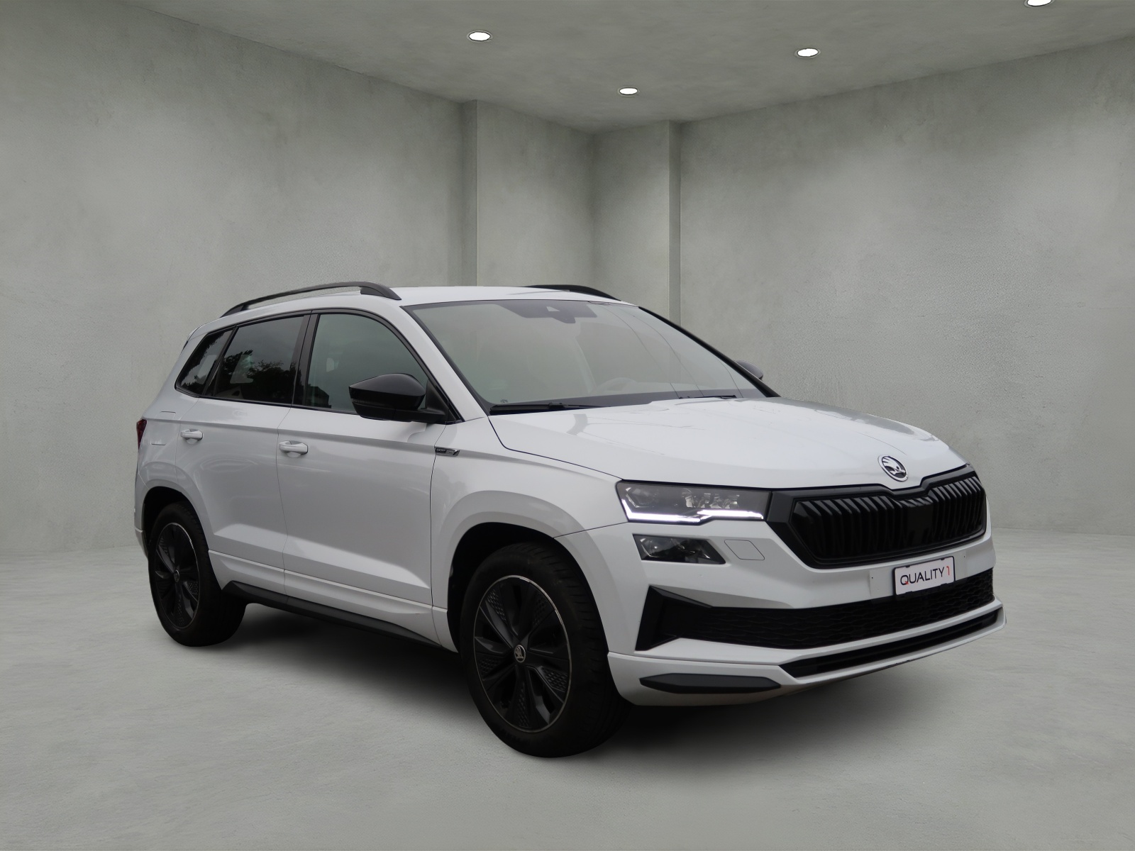 SKODA Karoq 2.0 TSI SportLine 4x4 DSG-image-2