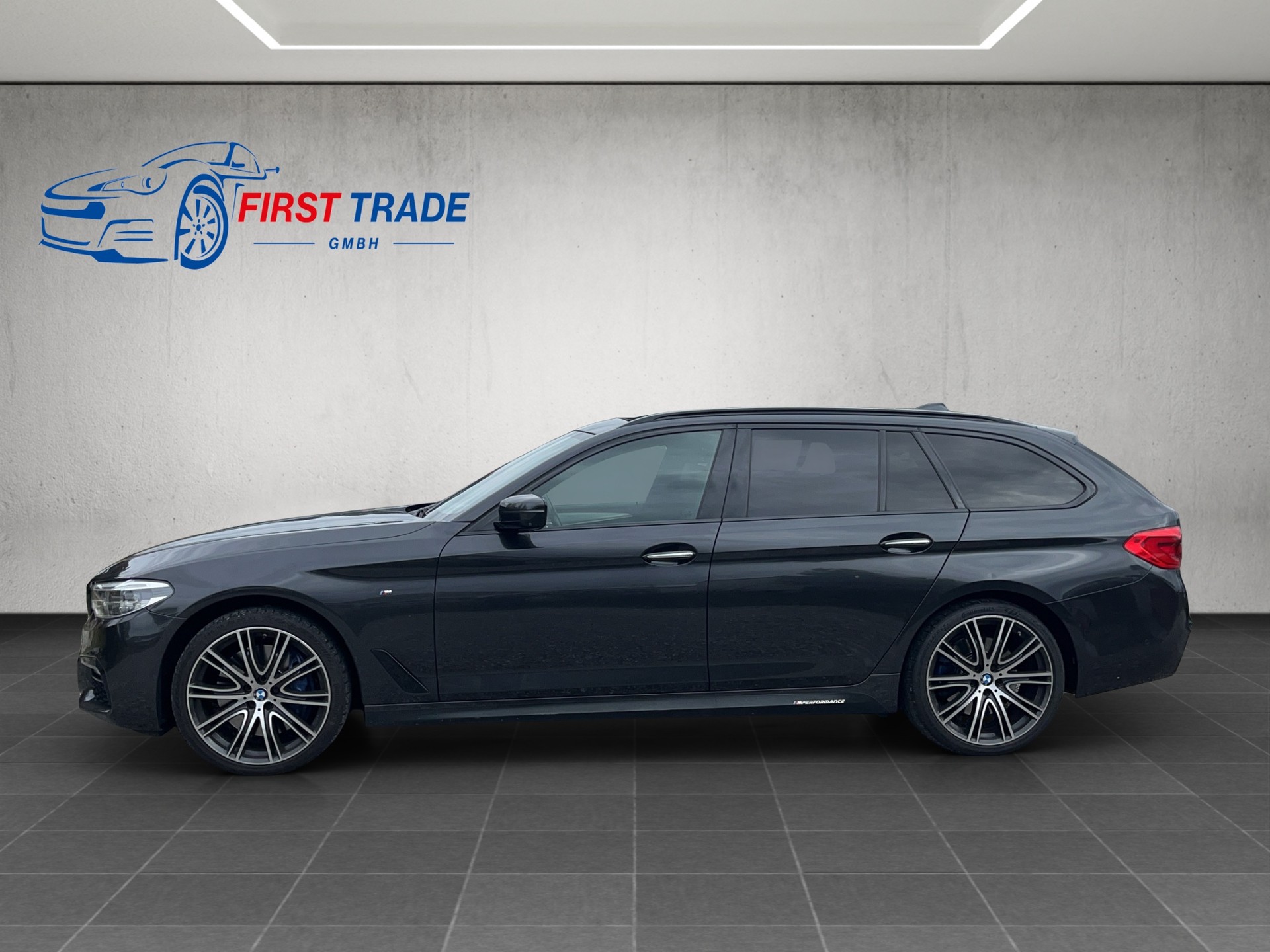 BMW 540i xDrive Touring Luxury Line Steptronic-image-7