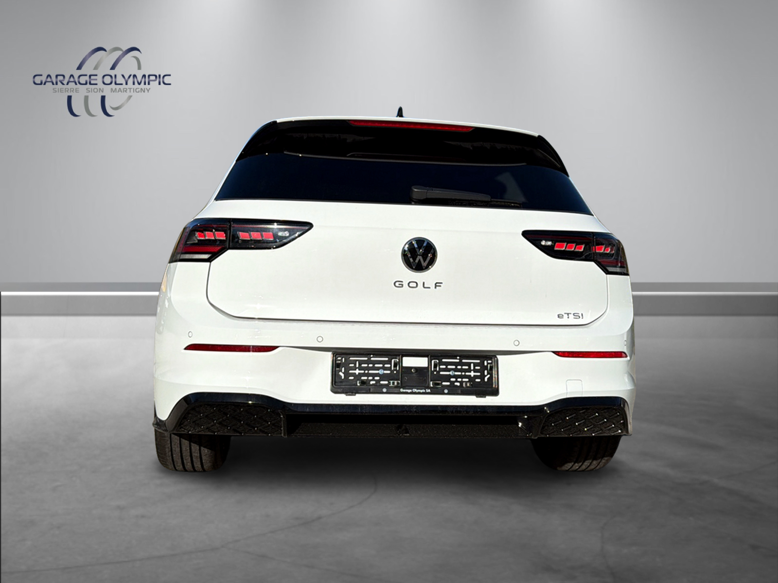 VW Golf 1.5 e TSI mHEV R-Line DSG-image-3