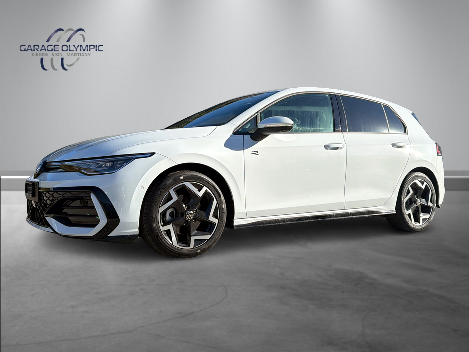 VW Golf 1.5 e TSI mHEV R-Line DSG-image-0