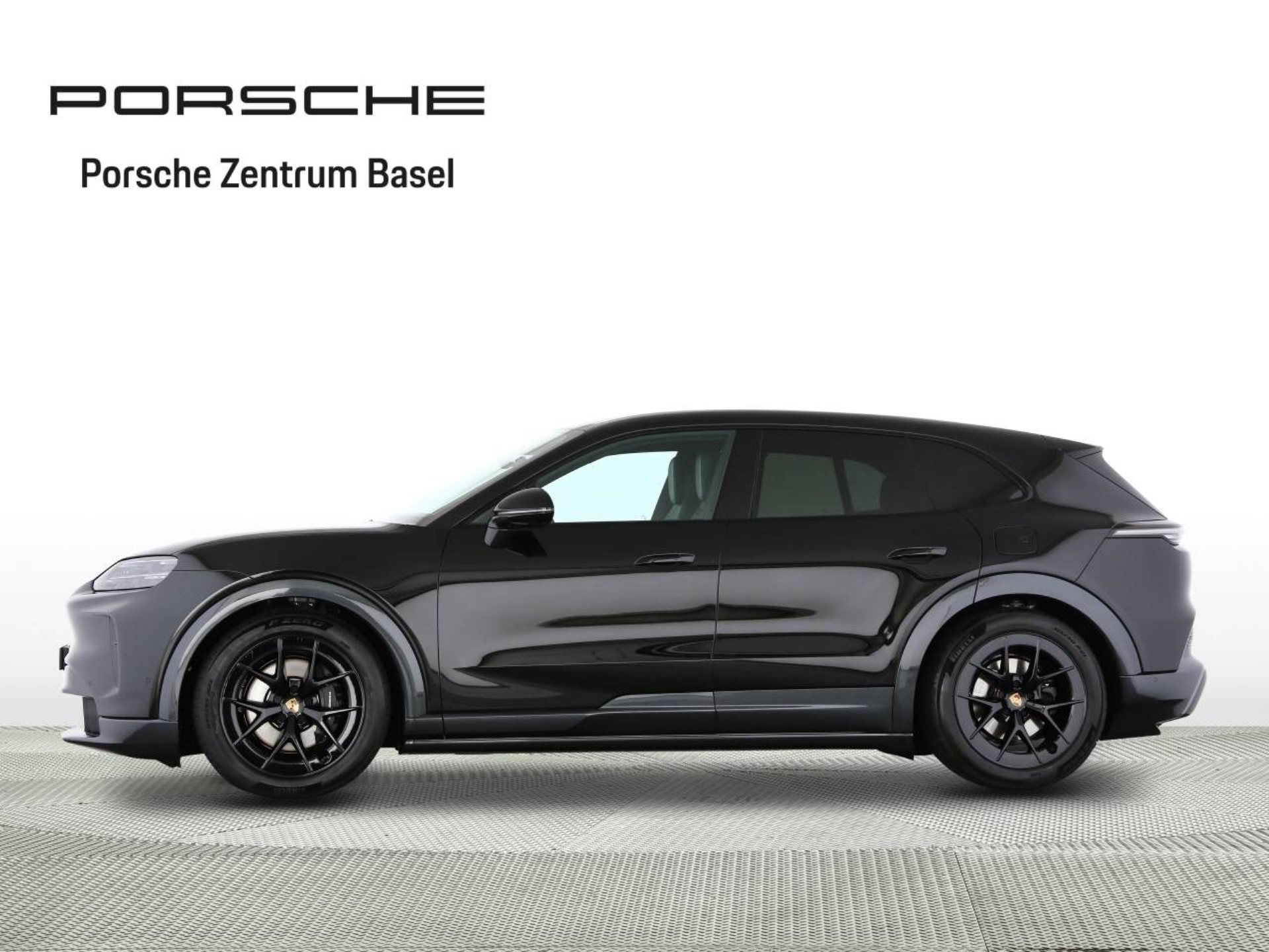PORSCHE Cayenne Electric-image-1