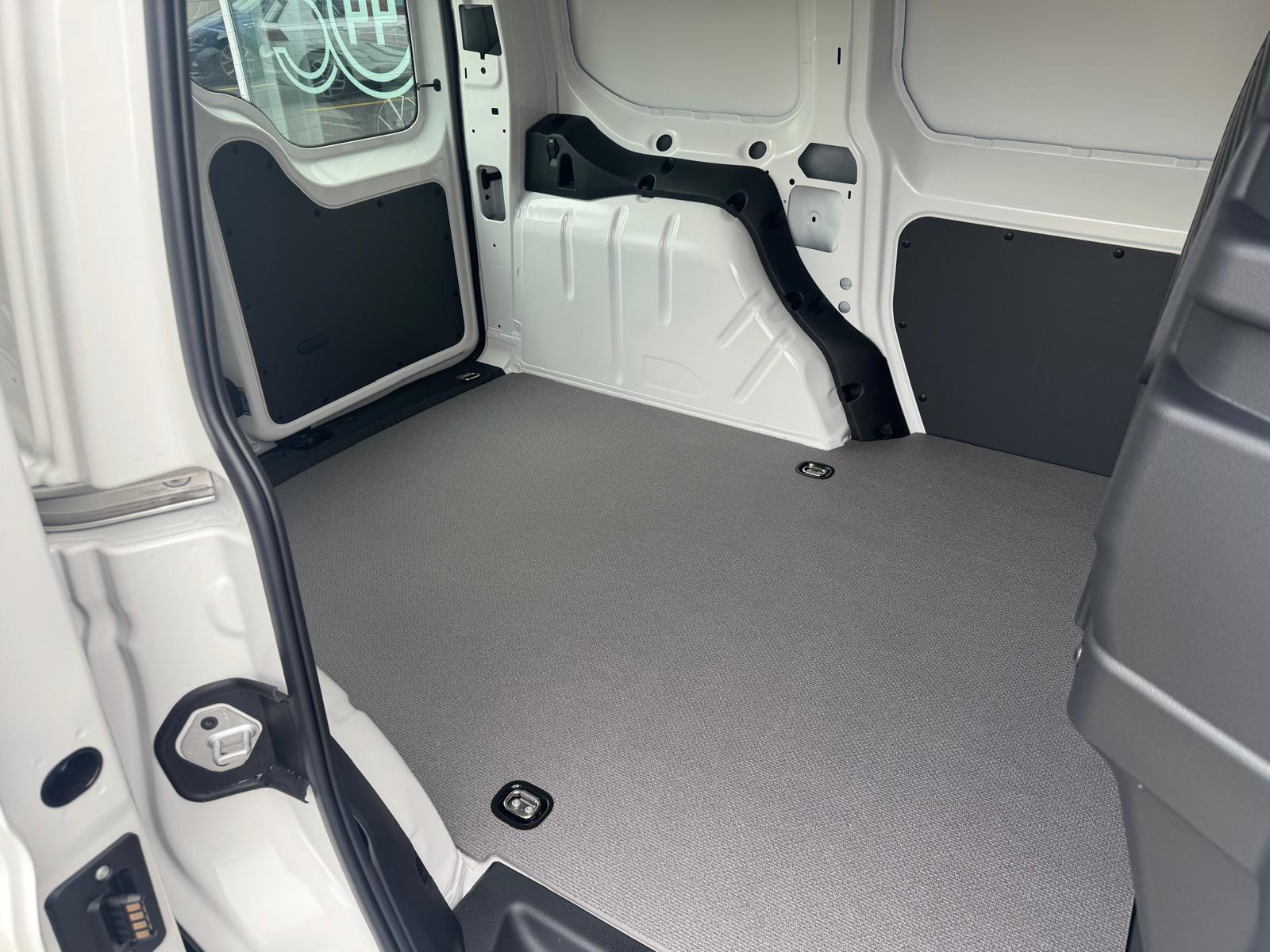 VW Caddy Cargo 2.0TDI DSG-image-3
