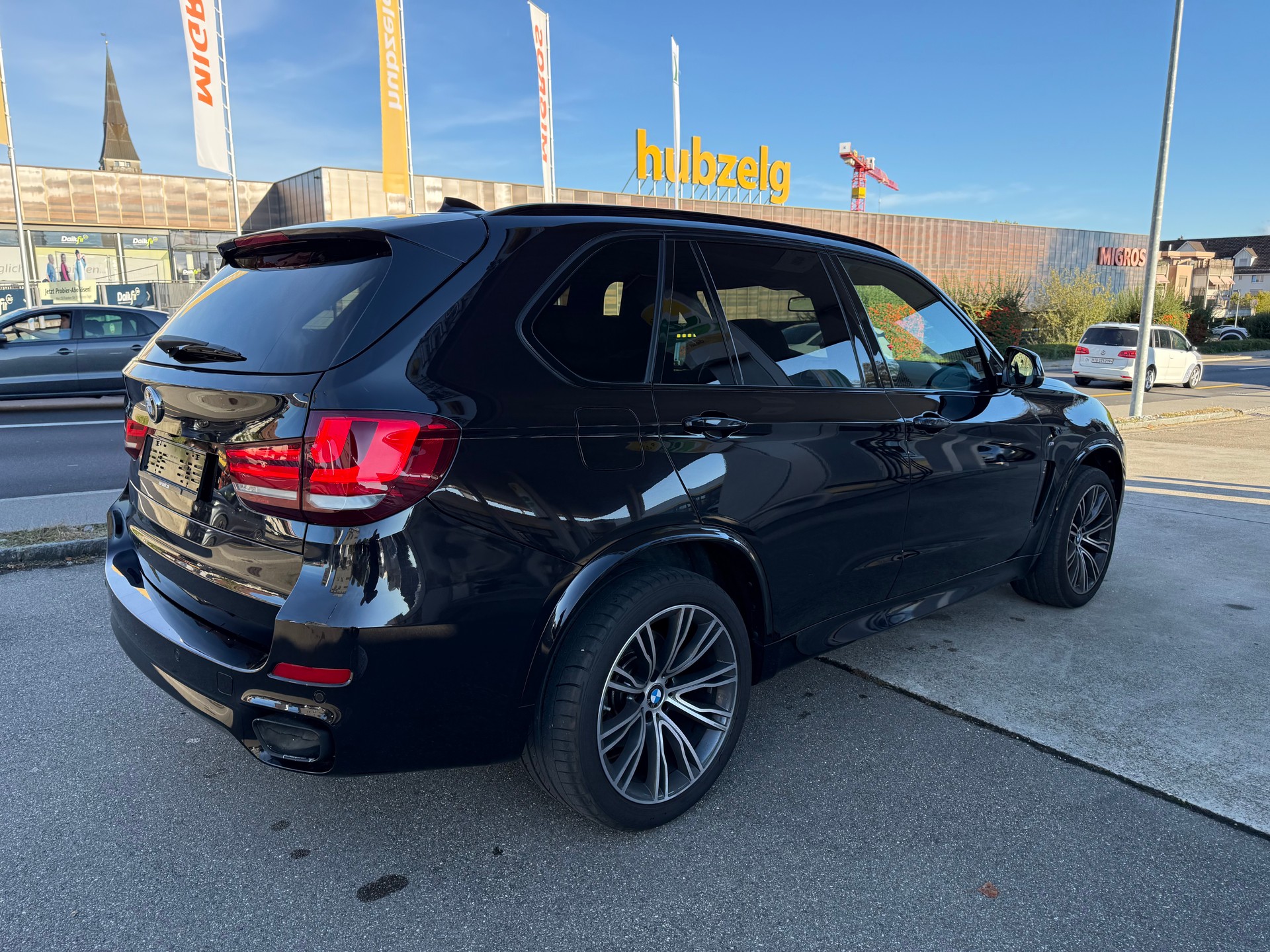 BMW X5 xDrive 40d Pure M Sport Steptronic-image-5