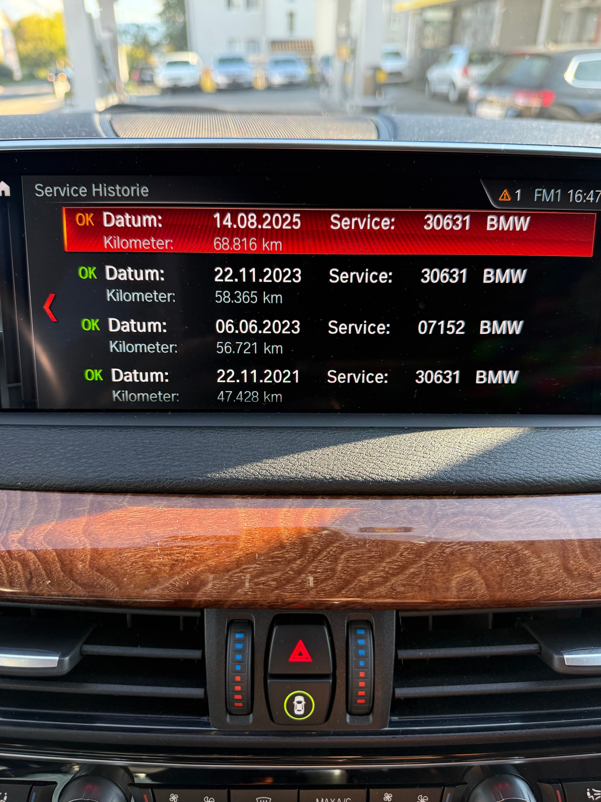 BMW X5 xDrive 40d Pure M Sport Steptronic-image-15
