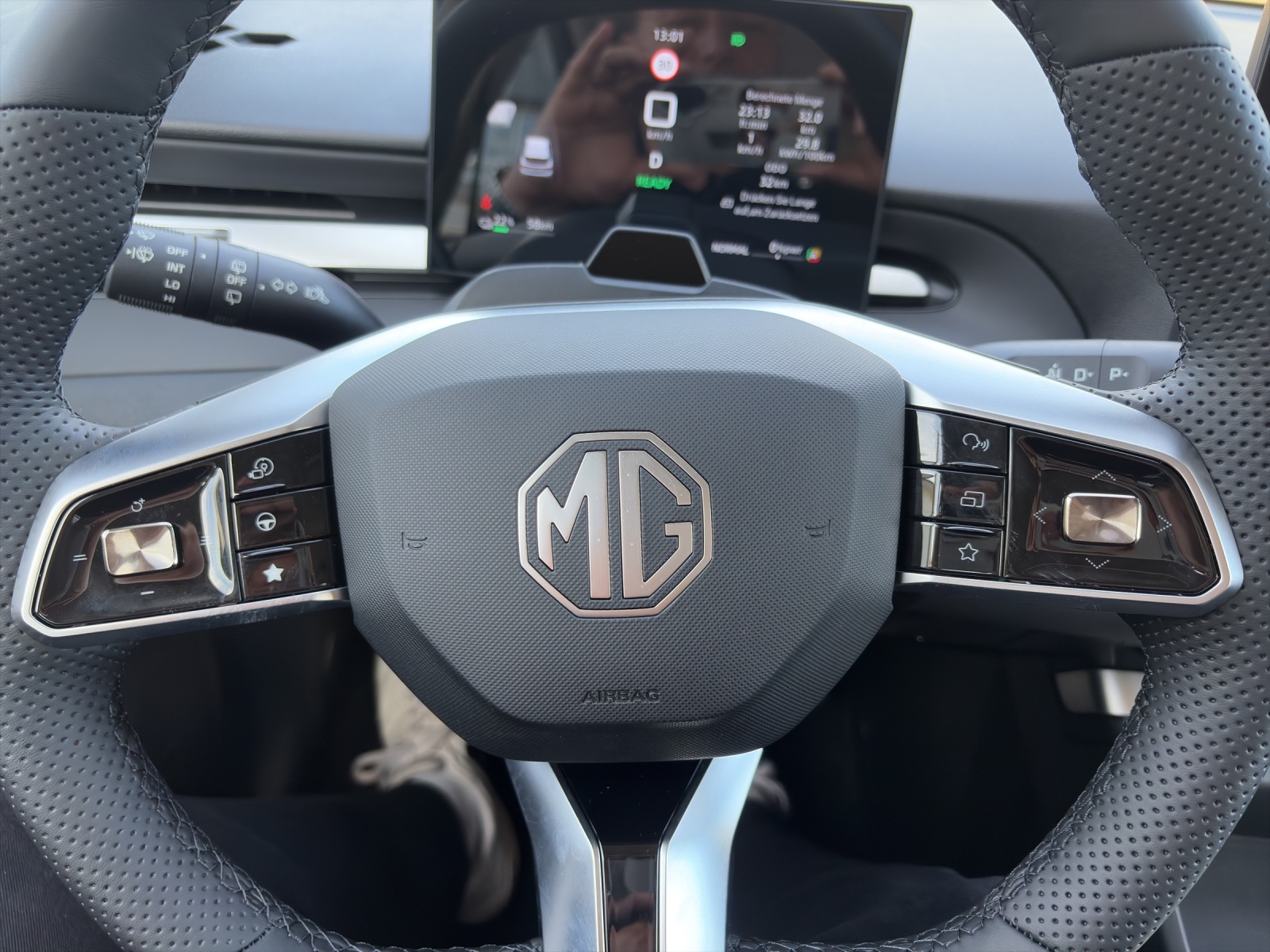 MG 4 Urban 43 kWh Comfort-image-10