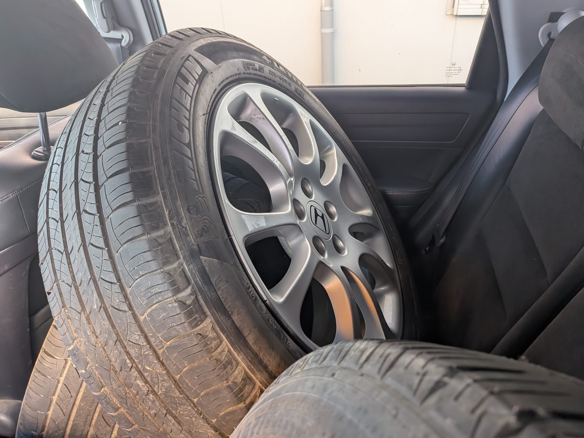 HONDA CR-V 2.2 i-DTEC 4WD Elegance Lifestyle Edi. Aut.-image-8
