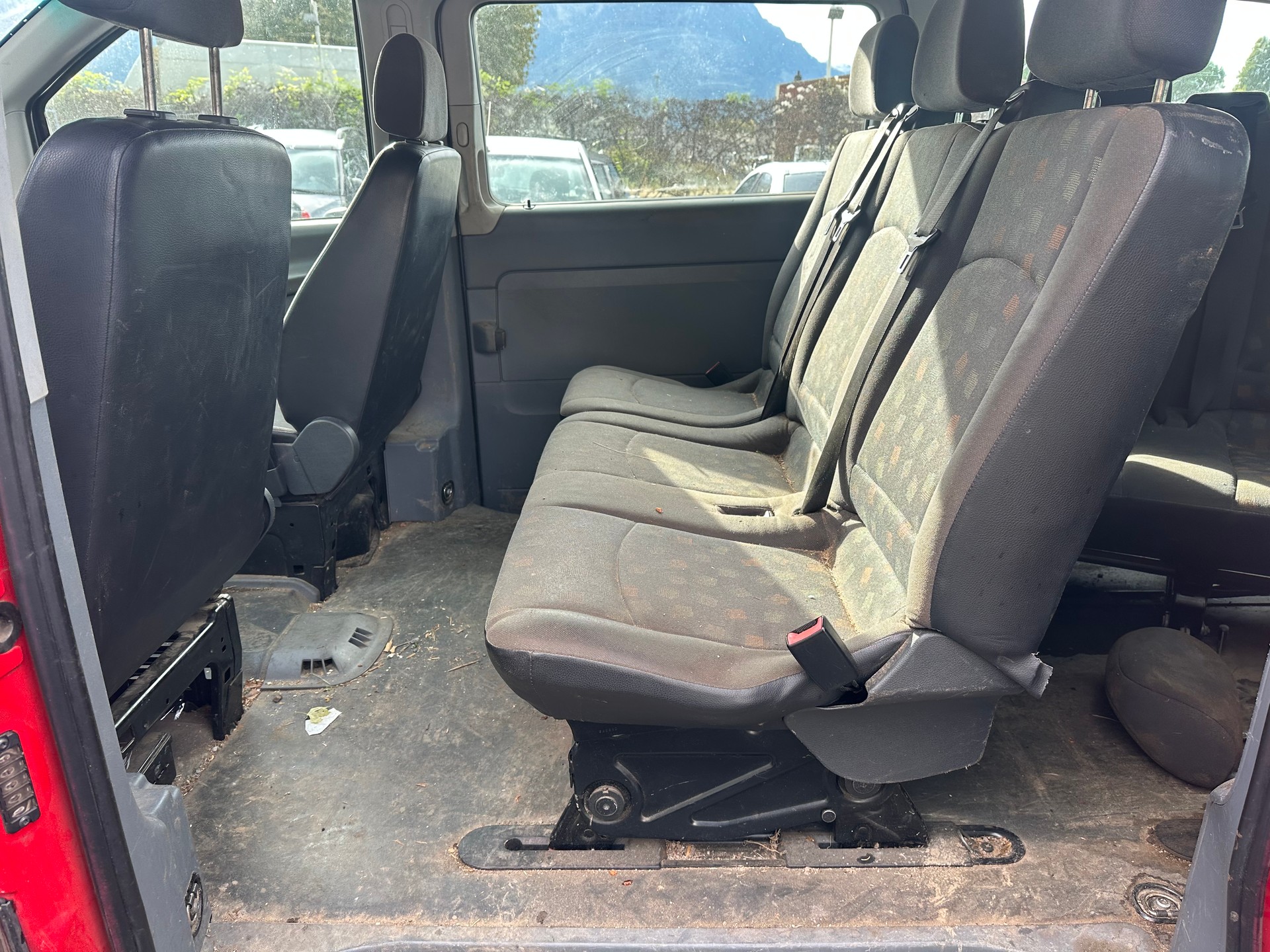 MERCEDES-BENZ Vito 115 CDI 4x4-image-8