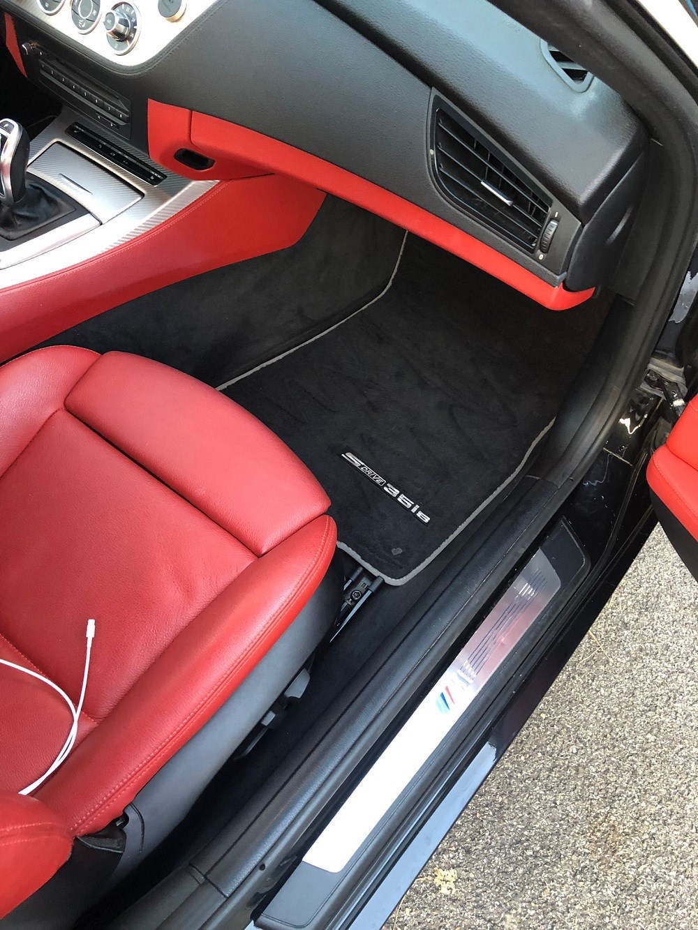 BMW Z4 sDrive35i DKG-image-11