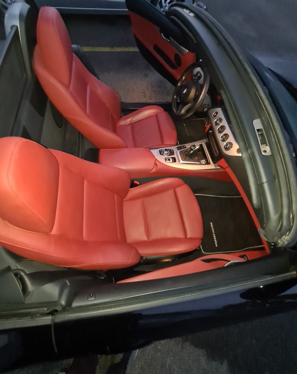 BMW Z4 sDrive35i DKG-image-14