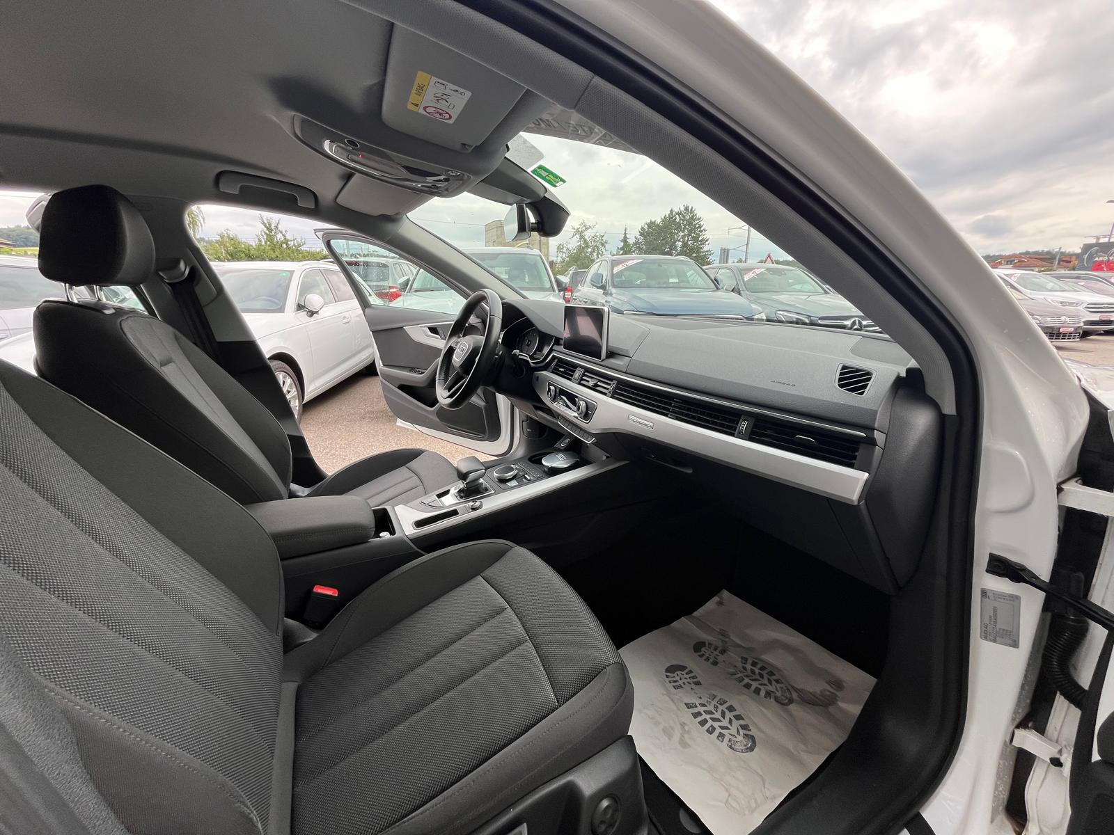 AUDI A4 Avant 40 TDI quattro S-tronic-image-7