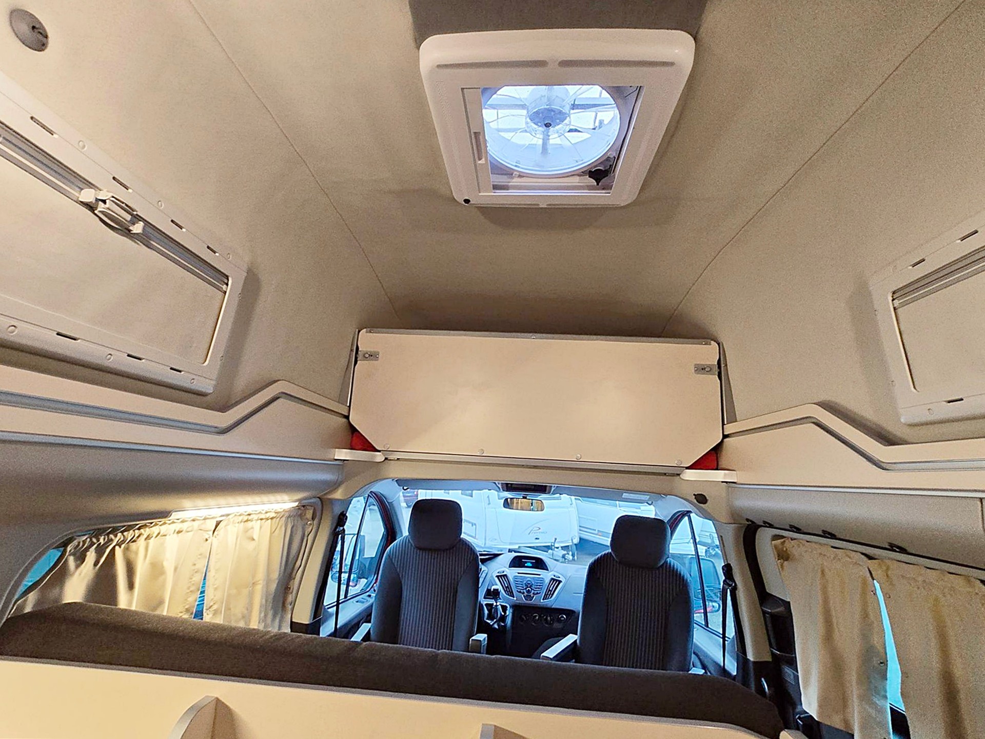 FORD TRANSIT CUSTOM NUGGET WESTFALIA HOCHDACH H3 2,2 TDCI DIESEL-image-10
