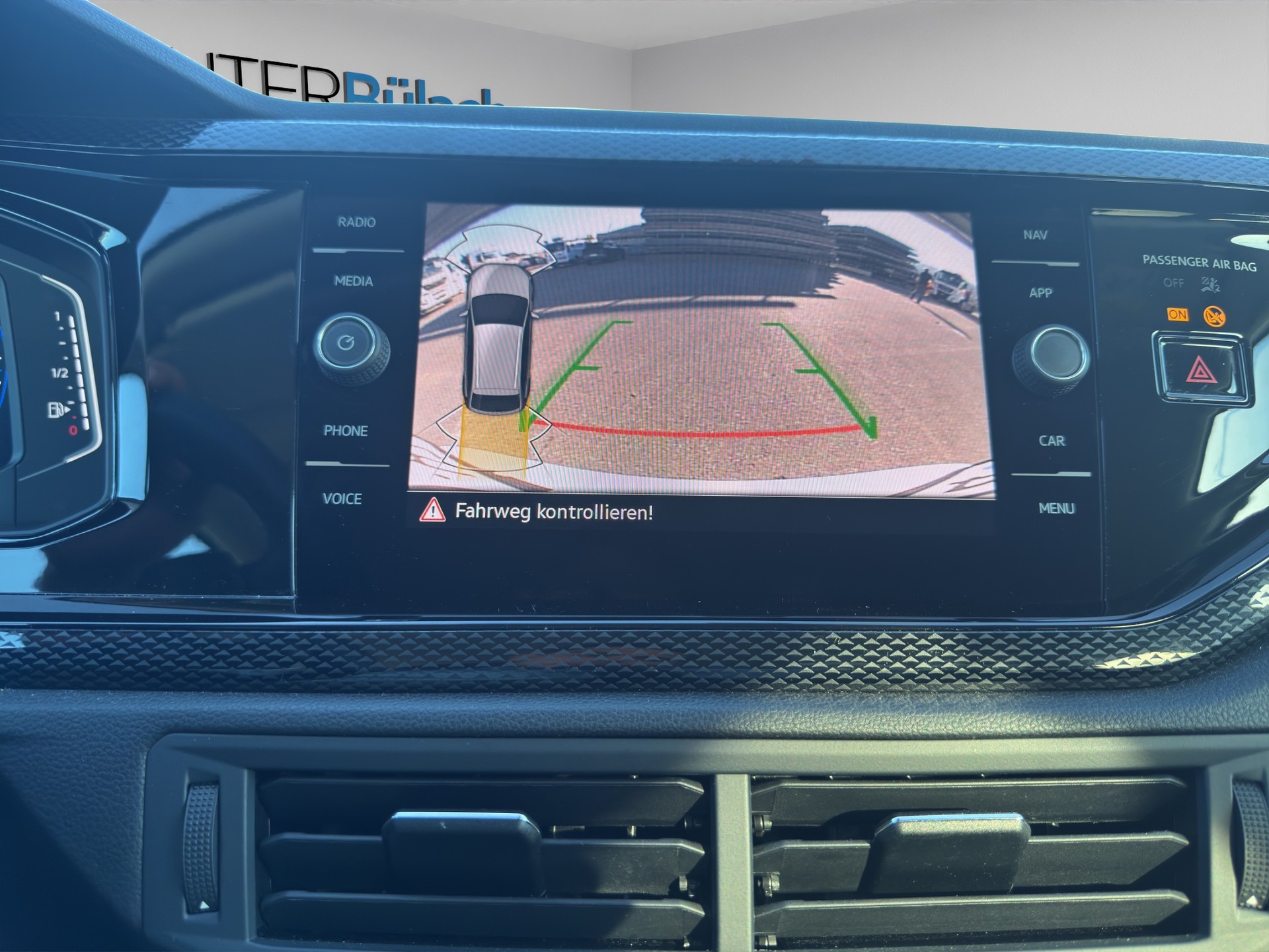 VW Taigo 1.0 TSI Life-image-12