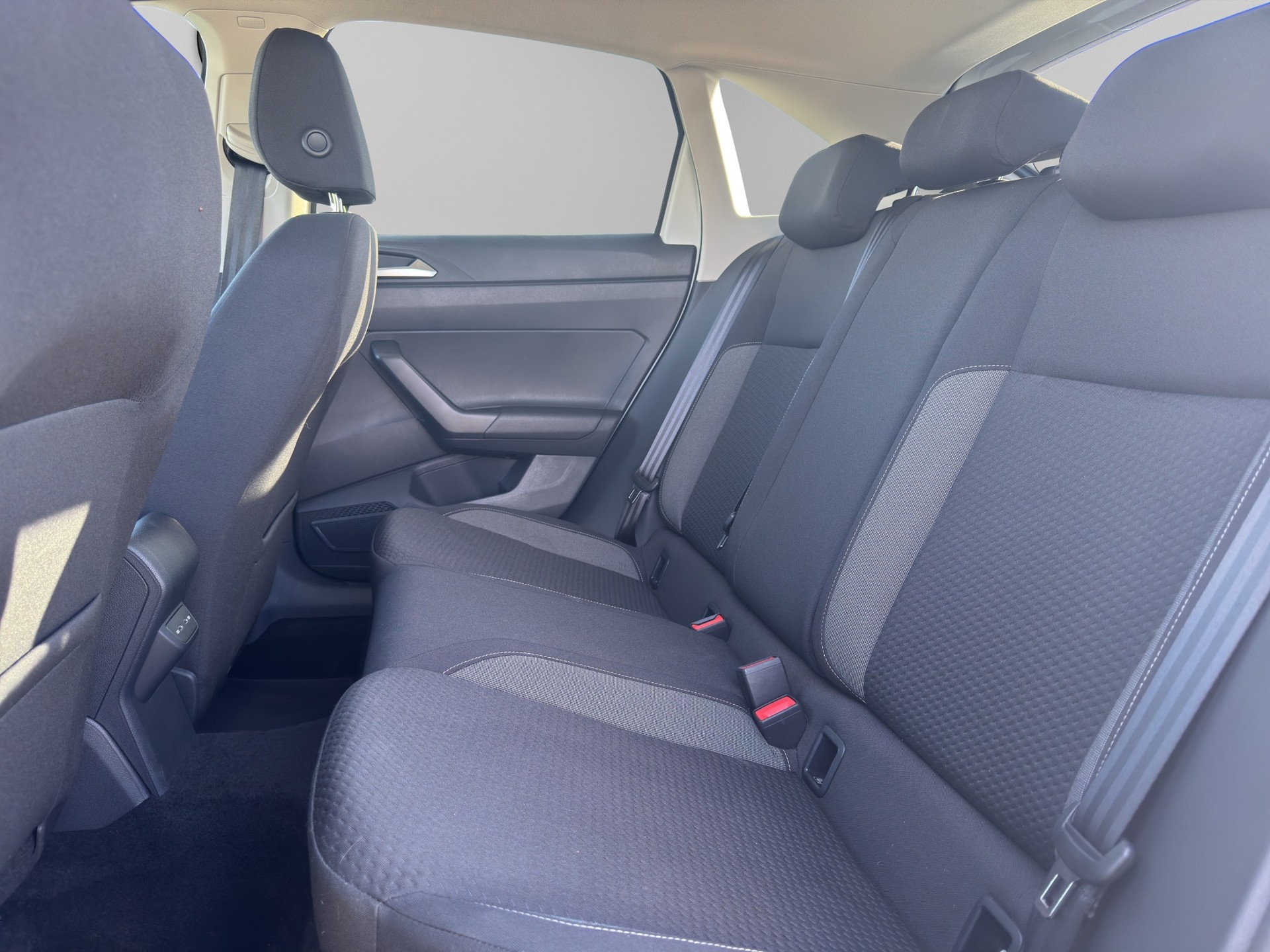 VW Taigo 1.0 TSI Life-image-10
