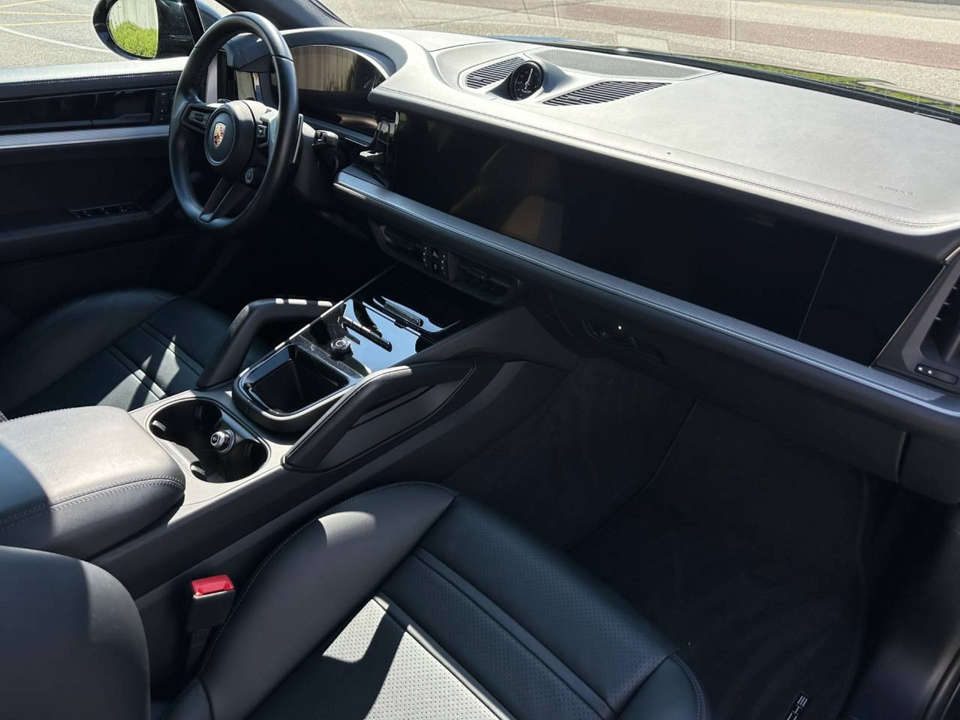 PORSCHE Cayenne S Coupé (MY24)-image-17