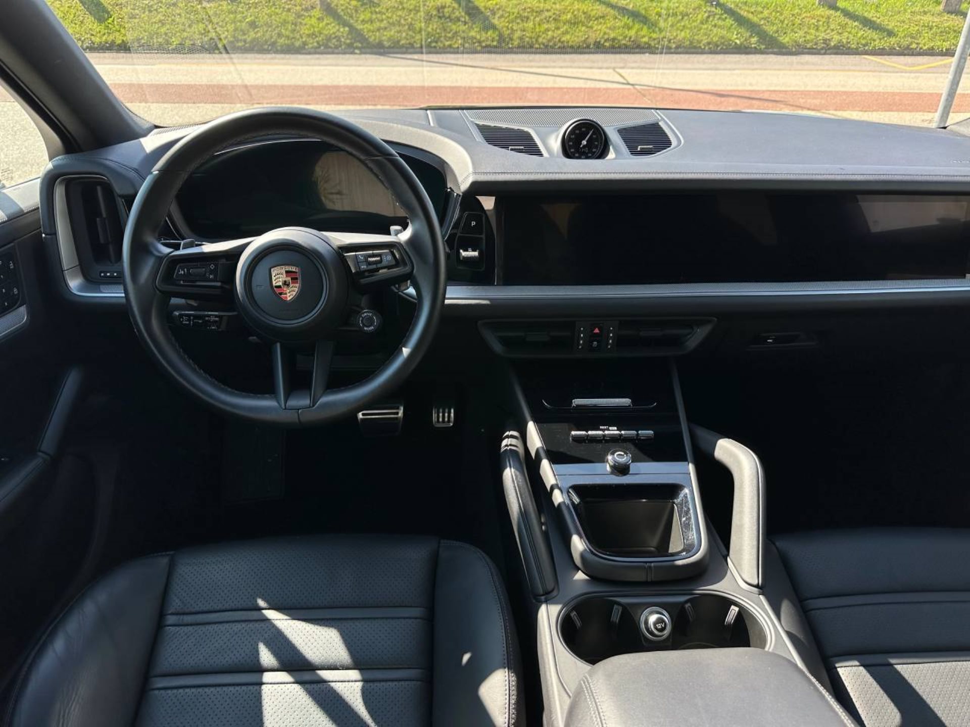 PORSCHE Cayenne S Coupé (MY24)-image-25