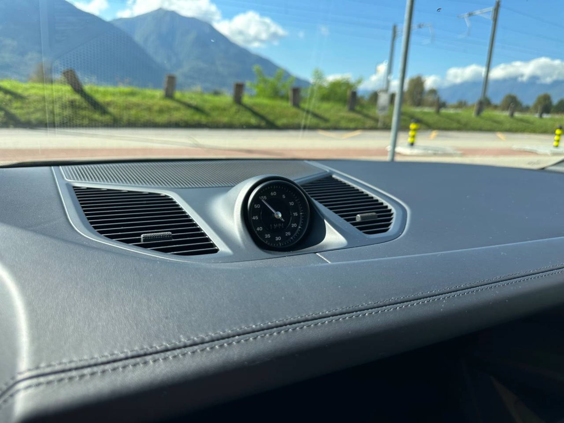 PORSCHE Cayenne S Coupé (MY24)-image-23