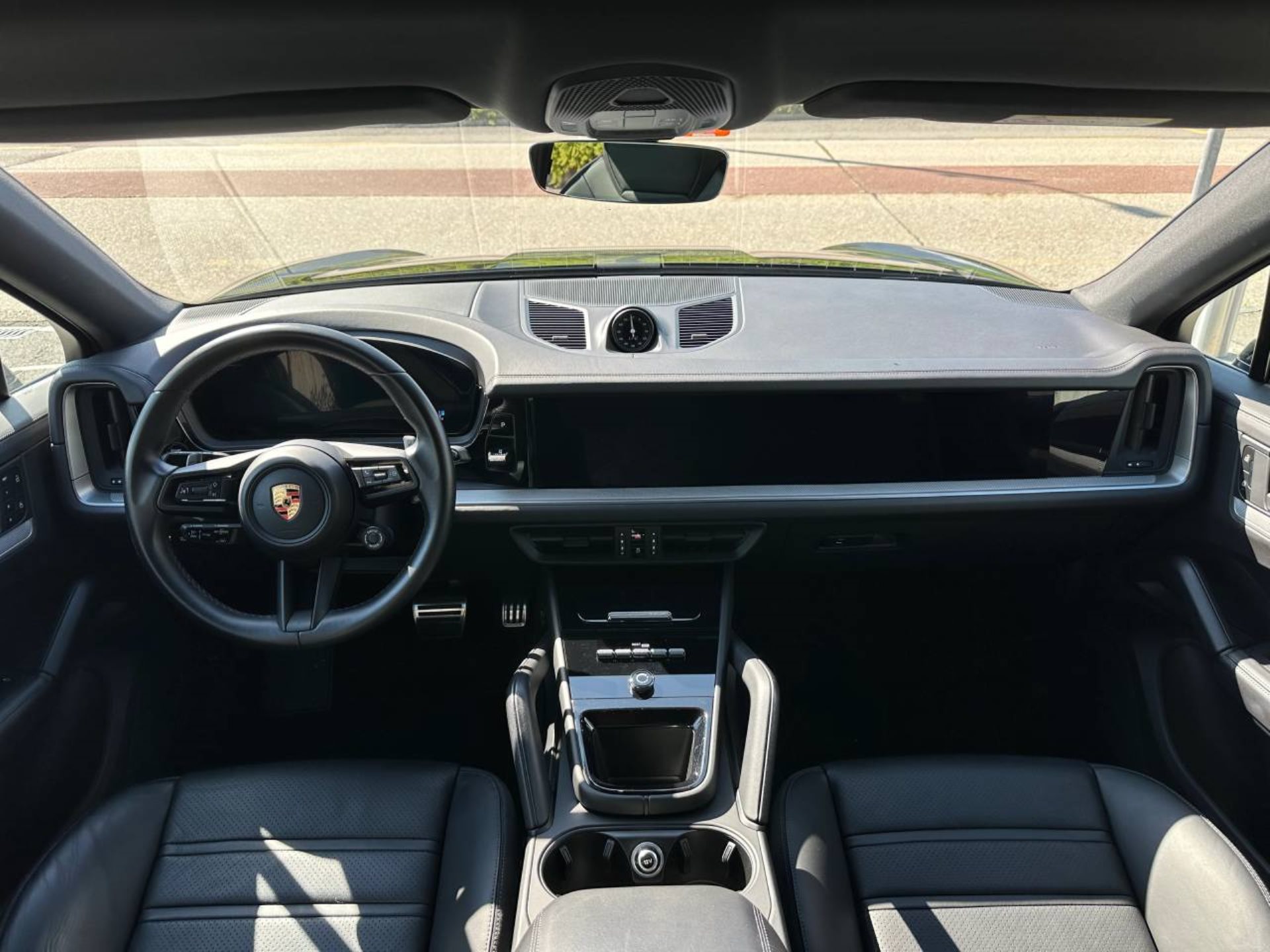 PORSCHE Cayenne S Coupé (MY24)-image-13