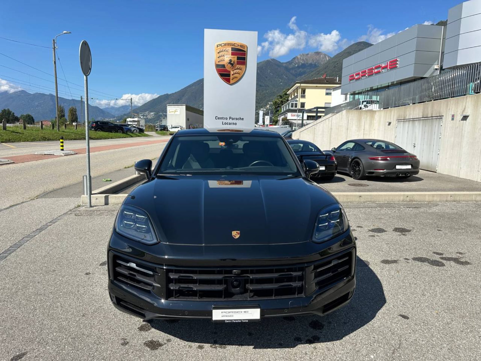 PORSCHE Cayenne S Coupé (MY24)-image-9