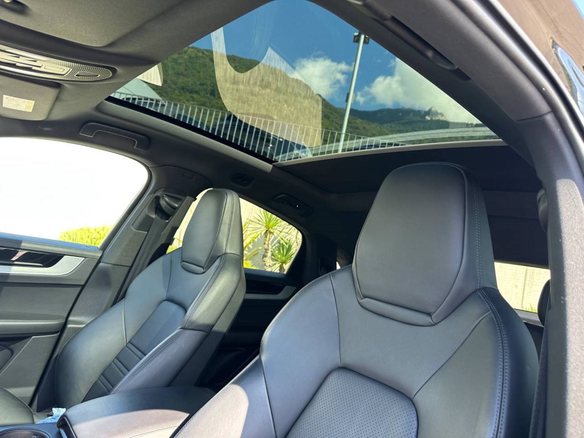 PORSCHE Cayenne S Coupé (MY24)-image-14