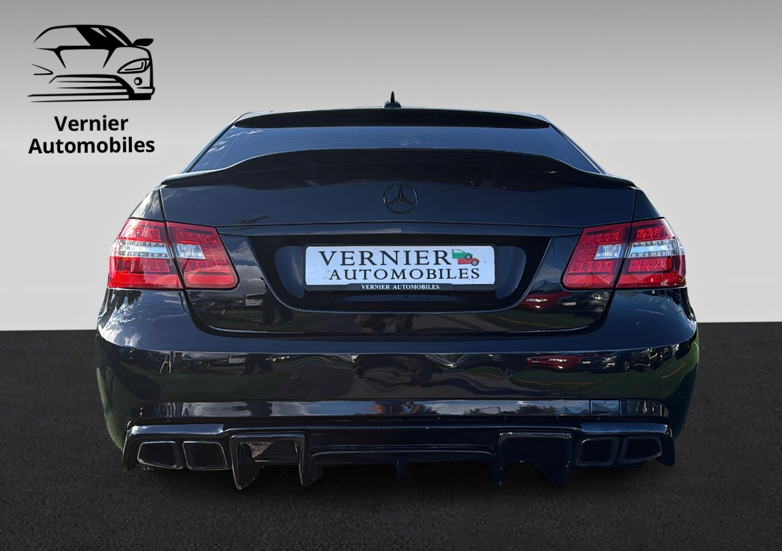 MERCEDES-BENZ E 63 CGI AMG 7G-Tronic-image-4