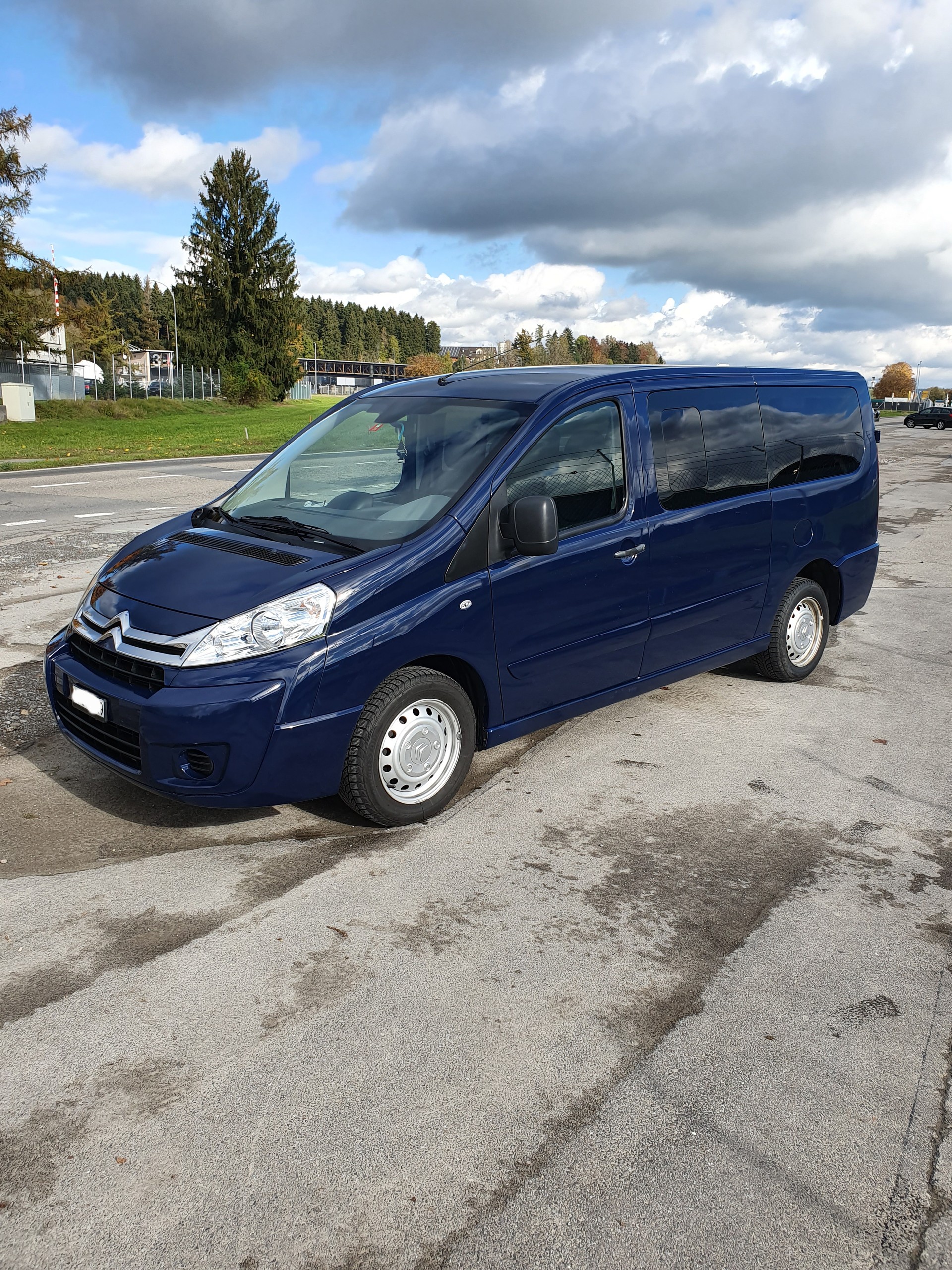 CITROEN Jumpy 2.0 HDi L2H1 Attraction-image-0
