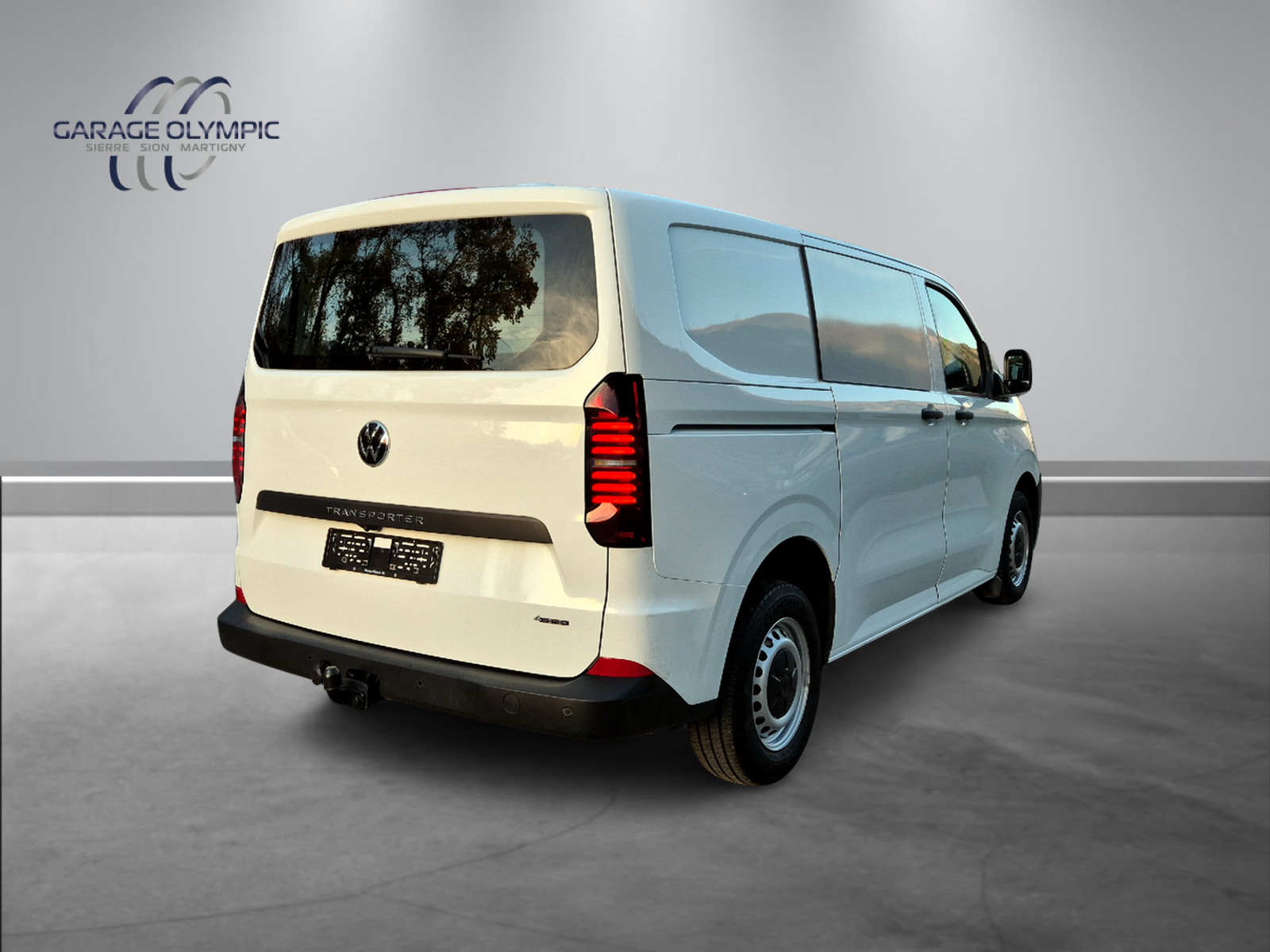 VW Transporter 2.0 TDI 4Motion Automat-showroom-element-3