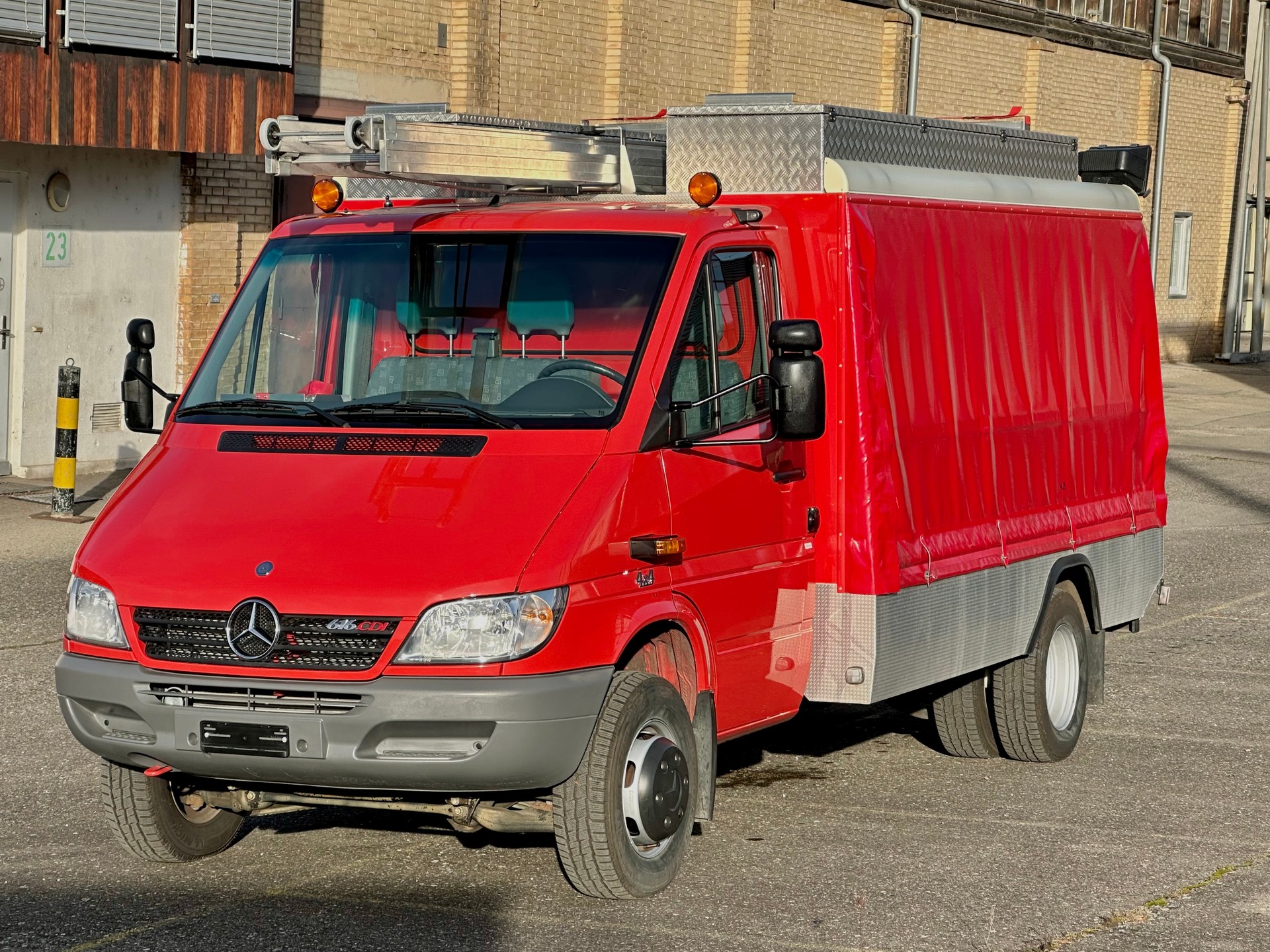 MERCEDES-BENZ Sprinter 616 CDI 4x4-image-7