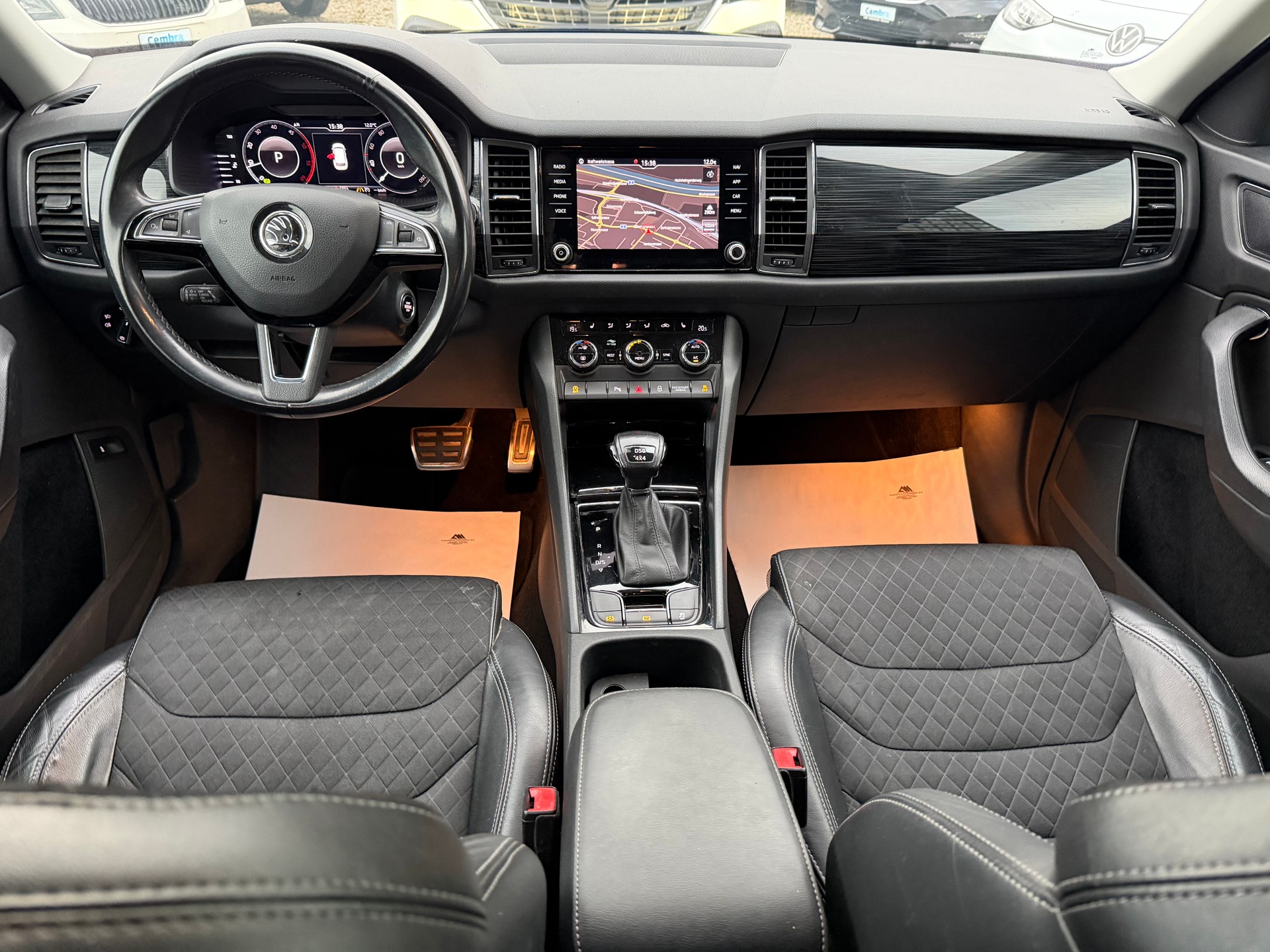 SKODA Kodiaq 2.0 TDI CR Style4x4 DSG-image-12