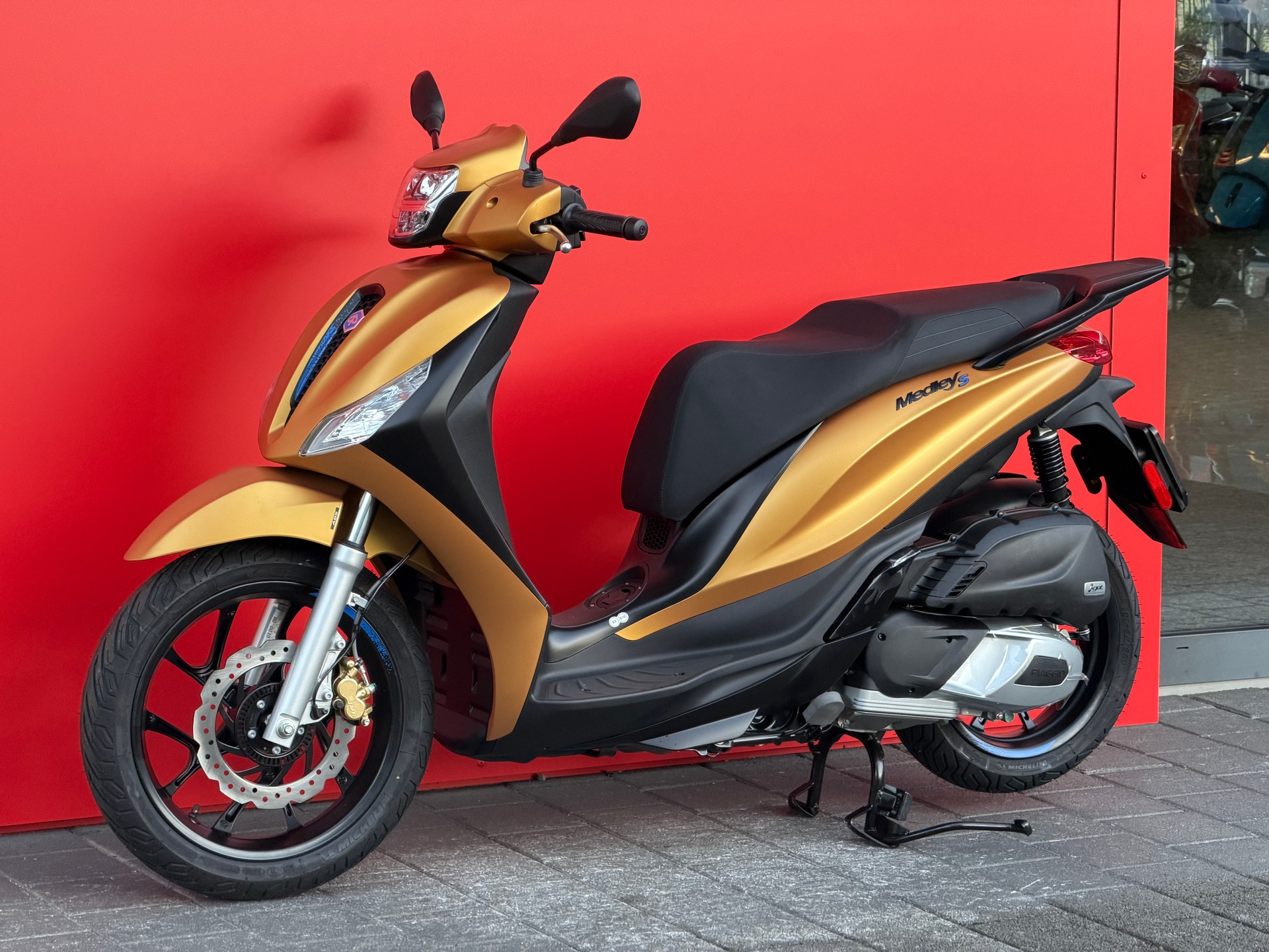 PIAGGIO Medley 125 Sport E5+-image-9