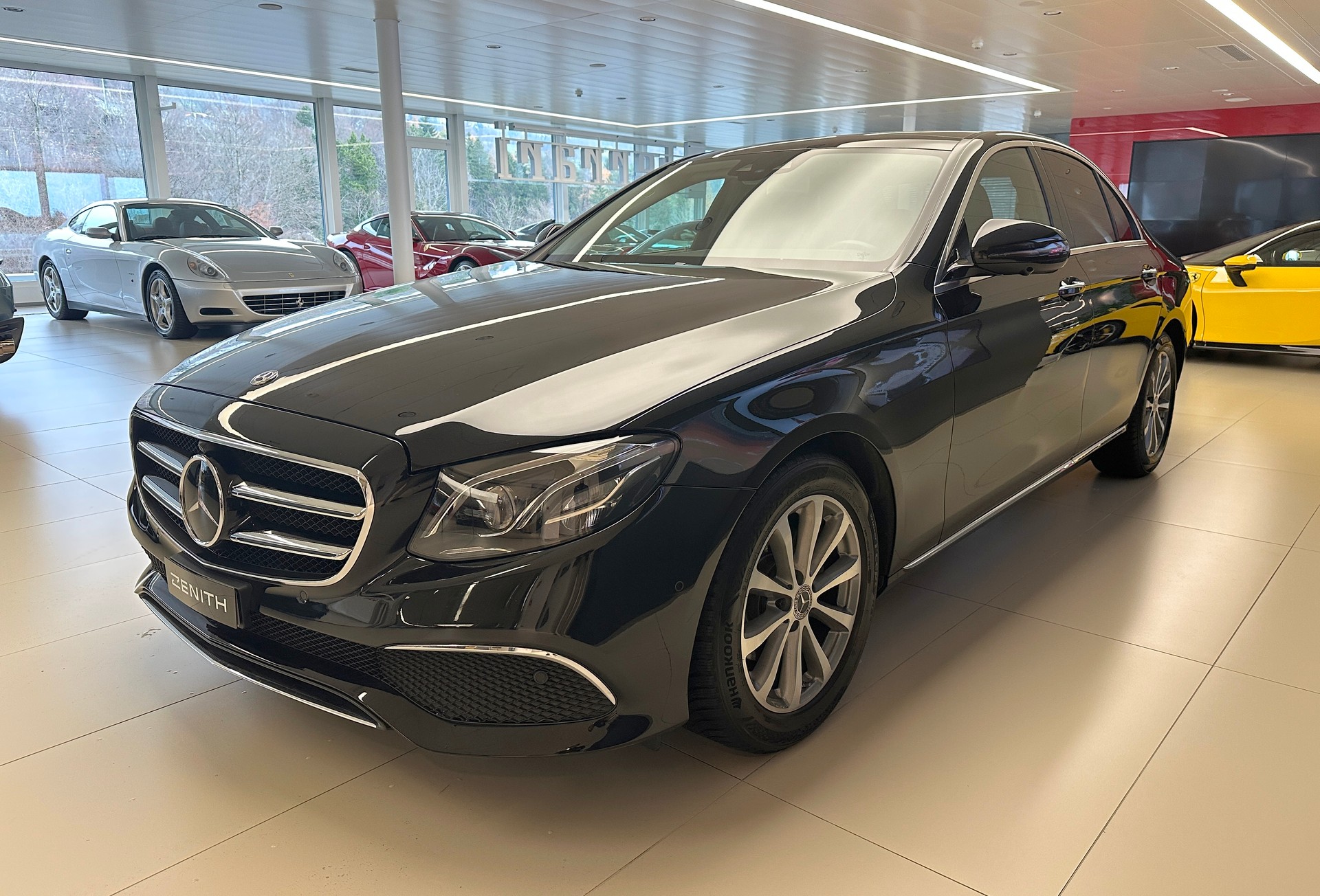 MERCEDES-BENZ E 200 9G-Tronic-image-0