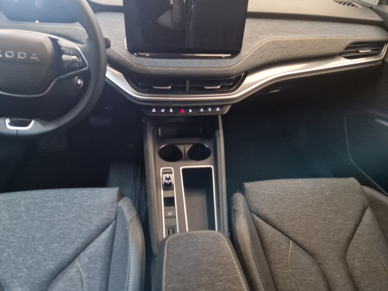 SKODA Elroq 85-image-10