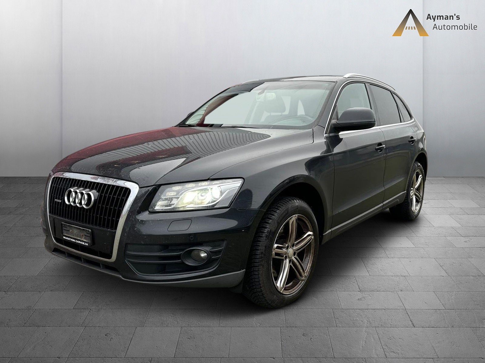 AUDI Q5 3.2 FSI quattro S-tronic-image-0