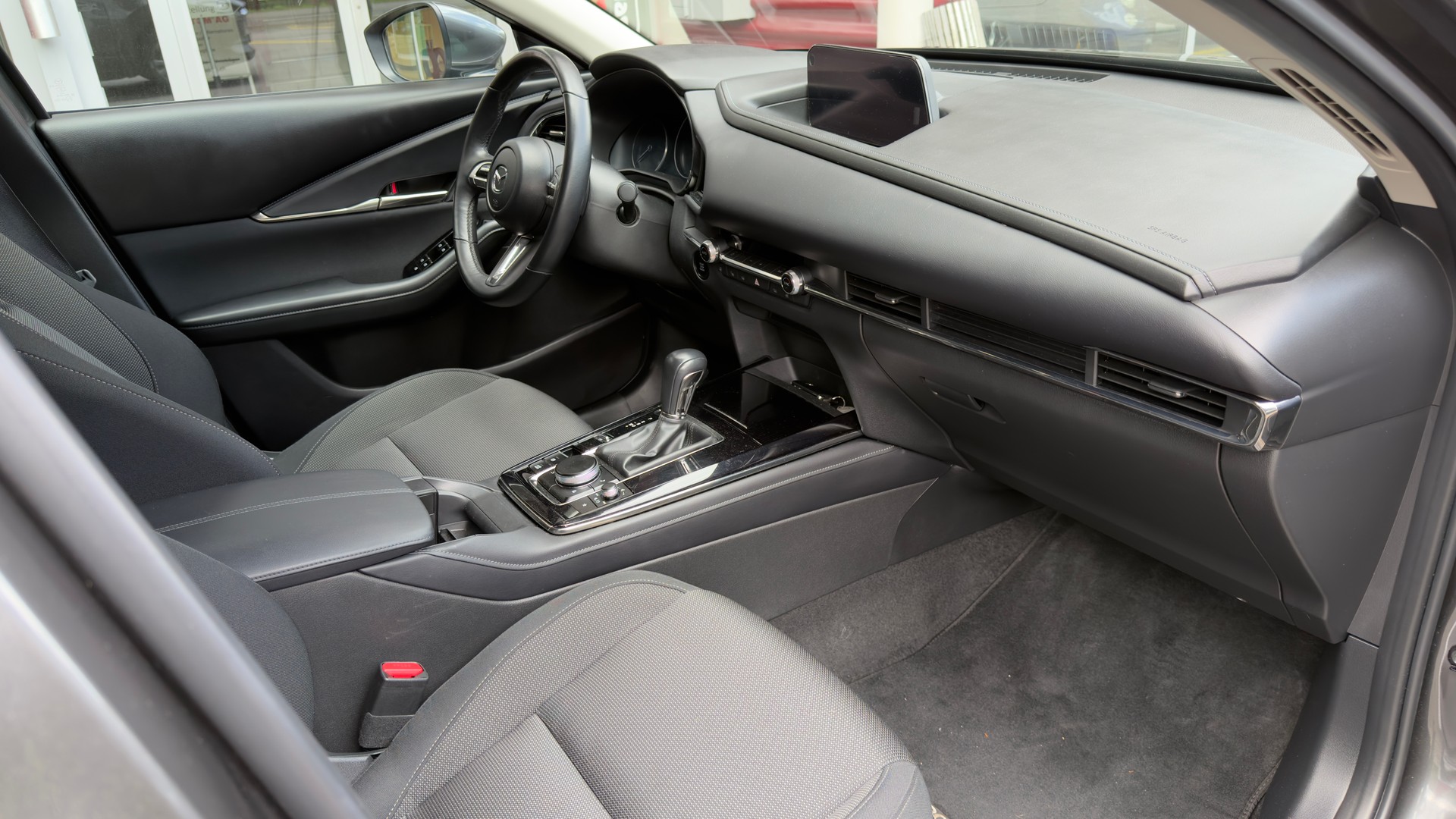 MAZDA CX-30 2.0 186 Ambition Plus AWD-image-5