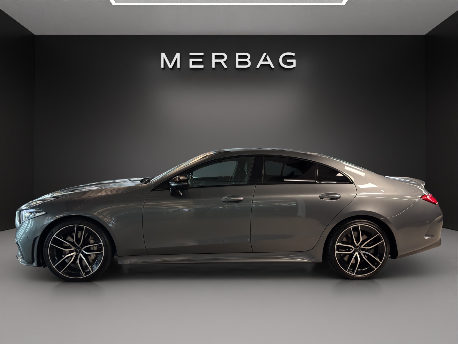 MERCEDES-BENZ CLS 53 AMG 4 Matic+ Edit1-image-1