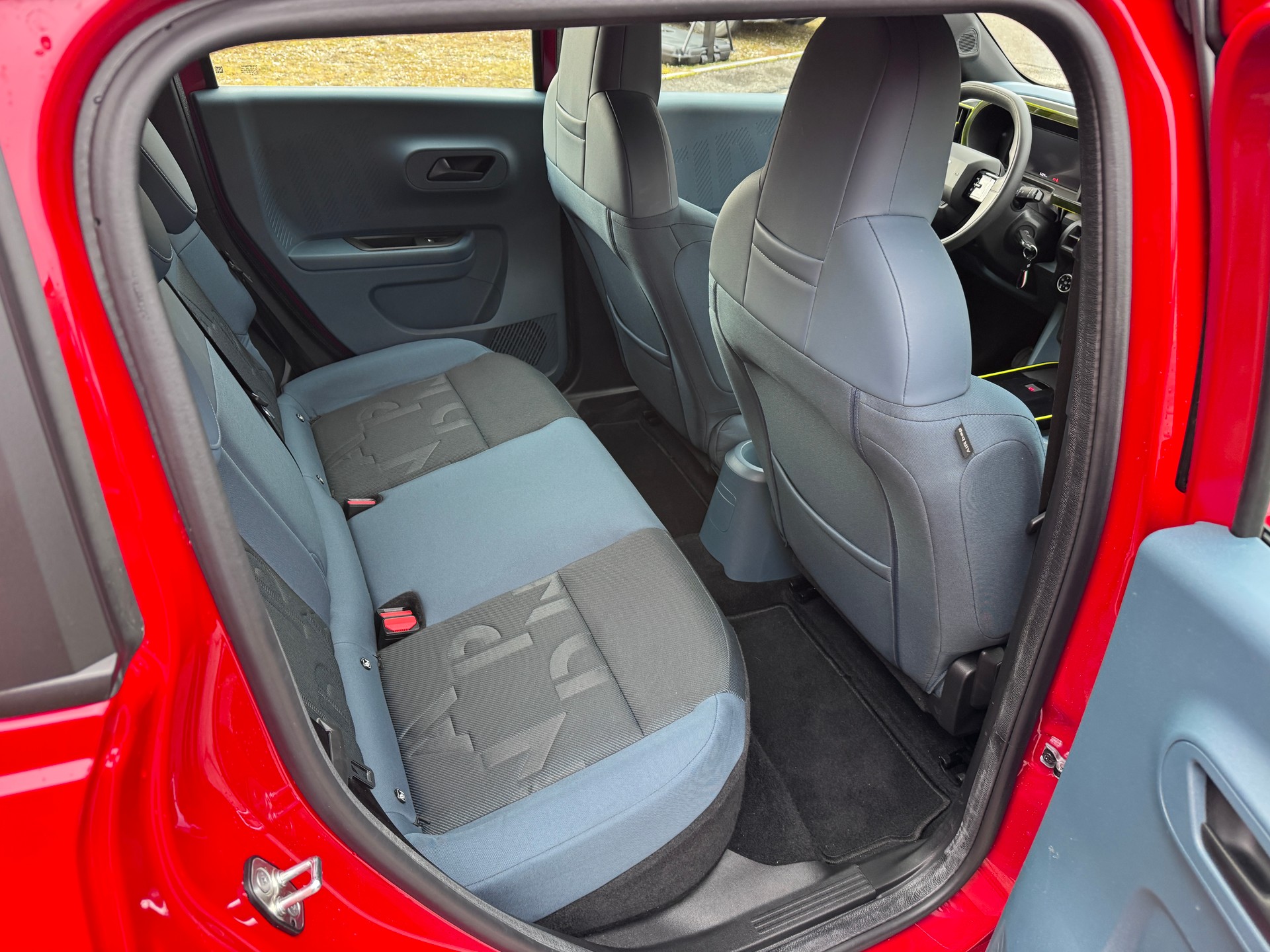 FIAT Grande Panda Elektro Red-image-9