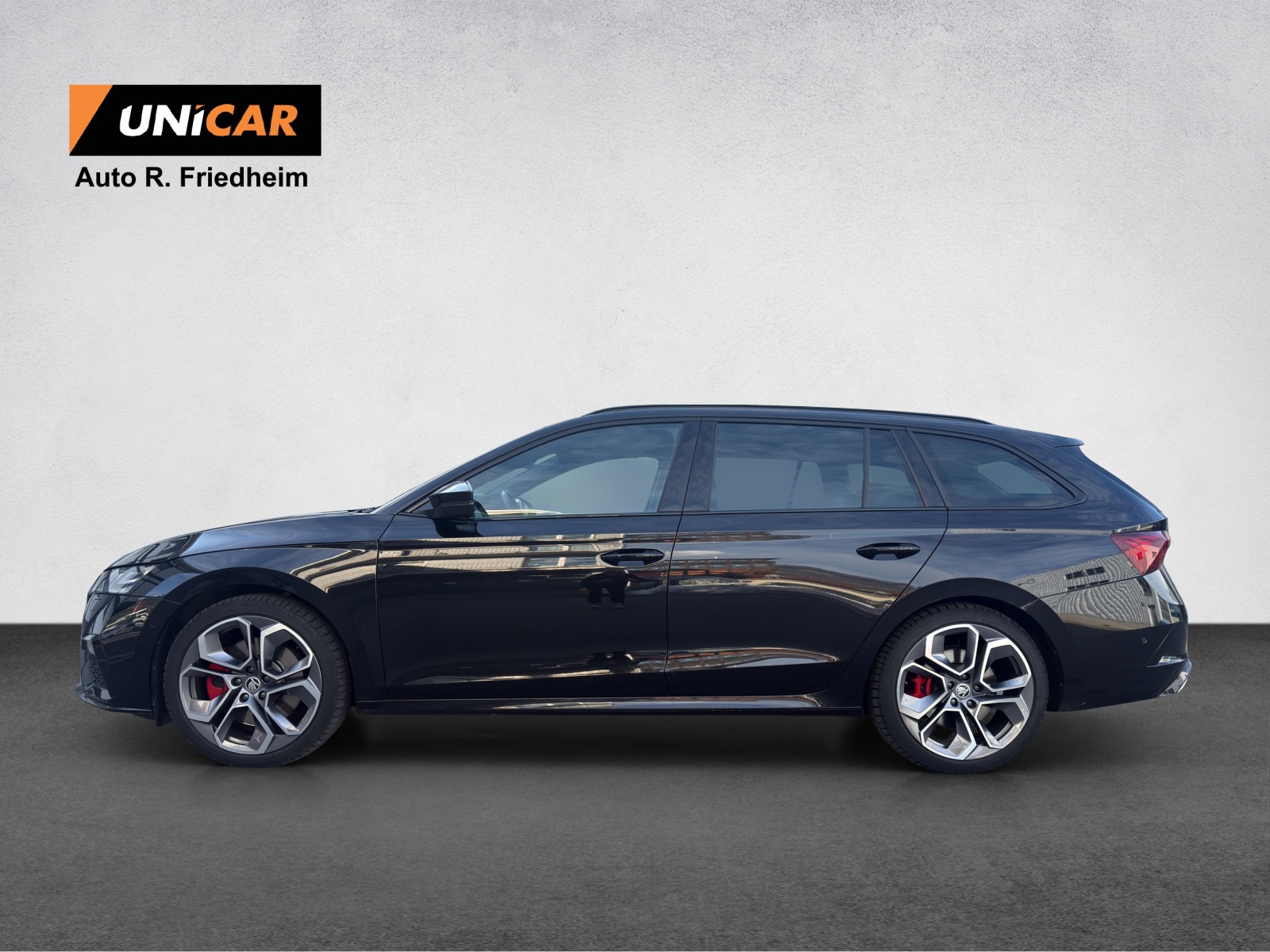 SKODA Octavia Combi 2.0 TSI DSG RS-showroom-element-3
